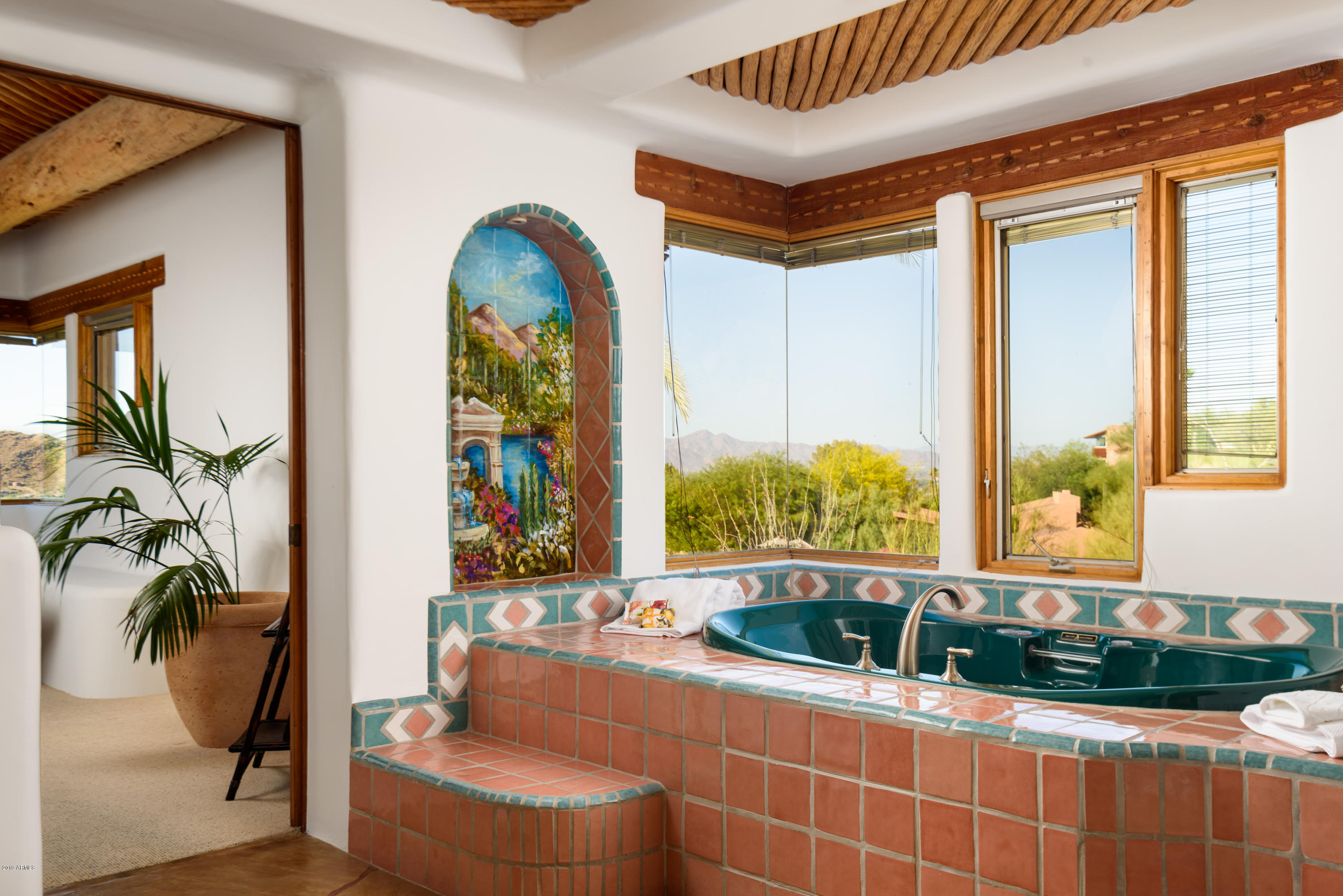 STONE CANYON EAST - Residential
