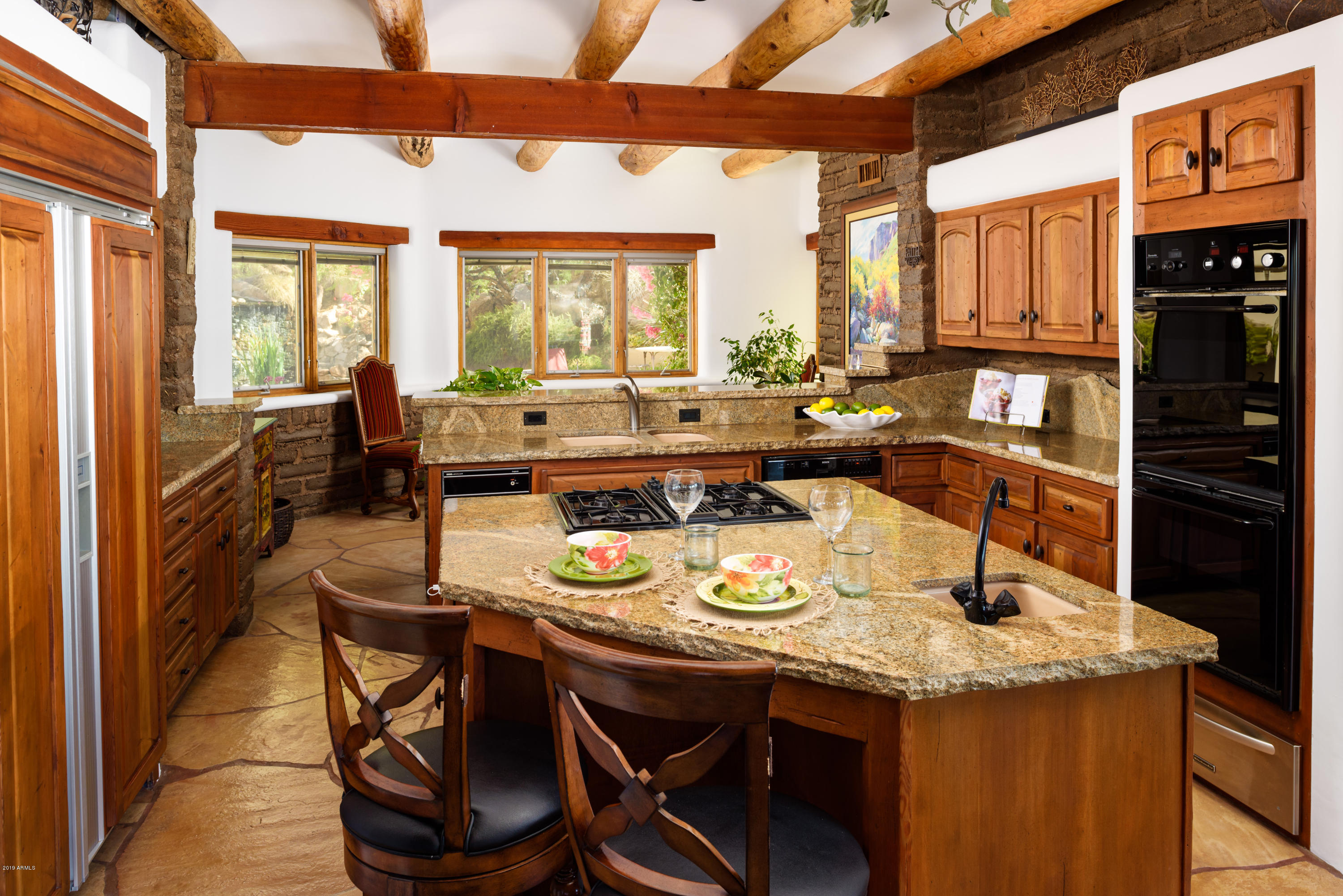 STONE CANYON EAST - Residential