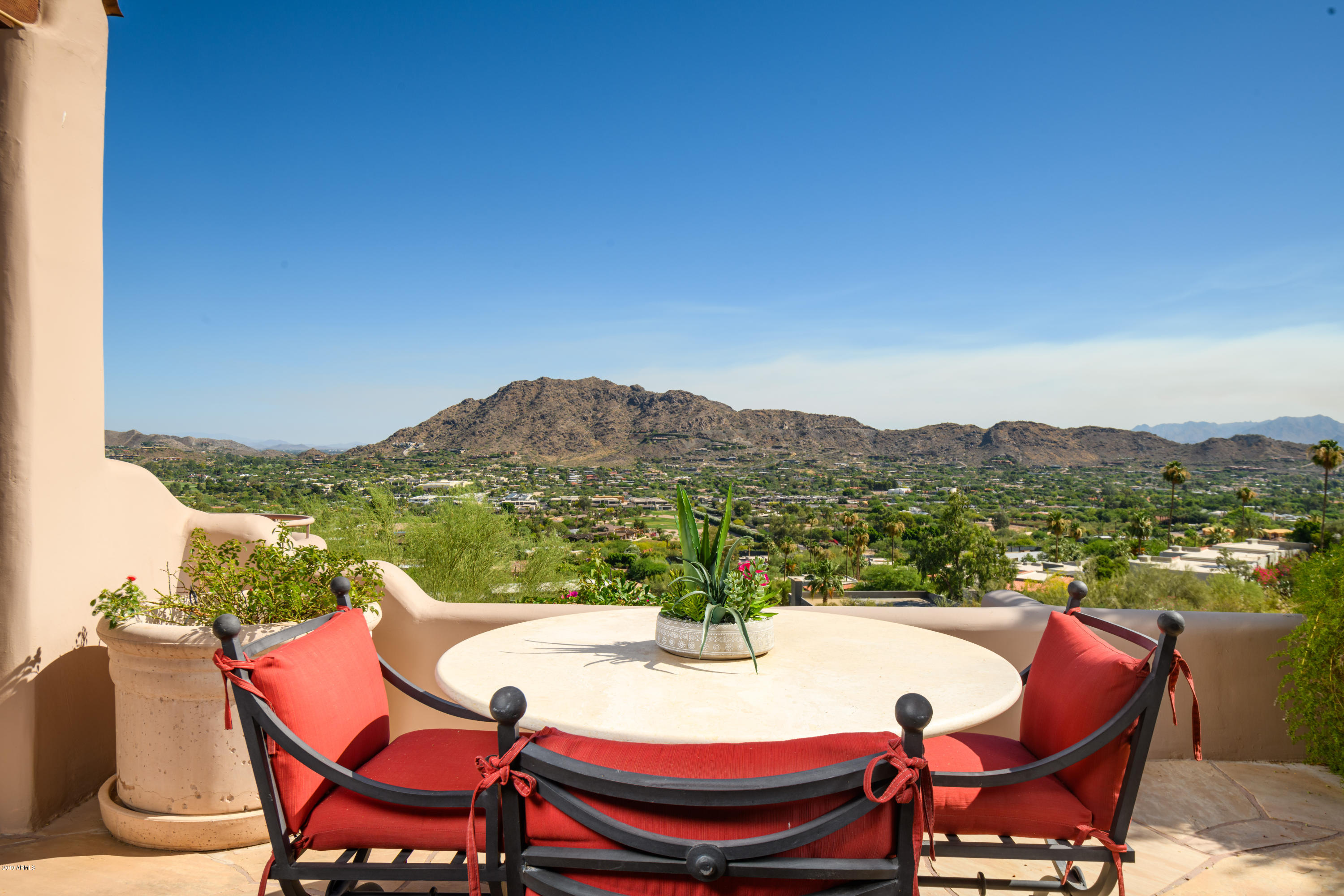 STONE CANYON EAST - Residential