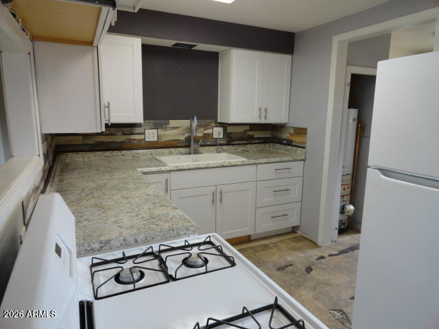 GARDEN CANYON - Residential