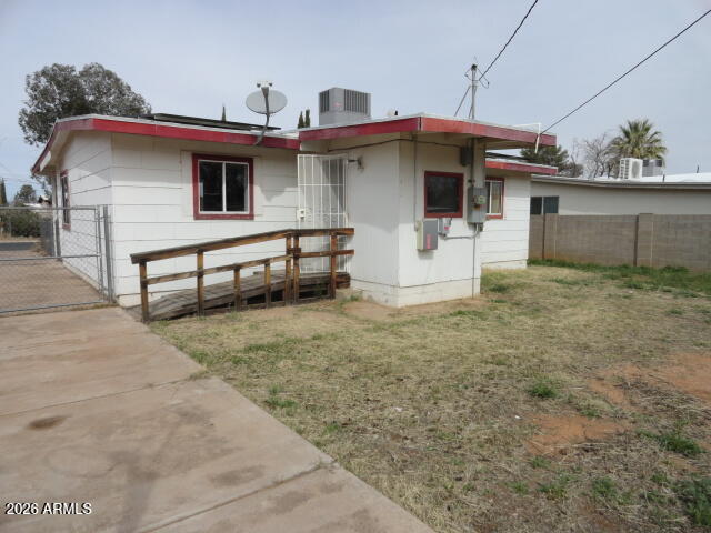 GARDEN CANYON - Residential