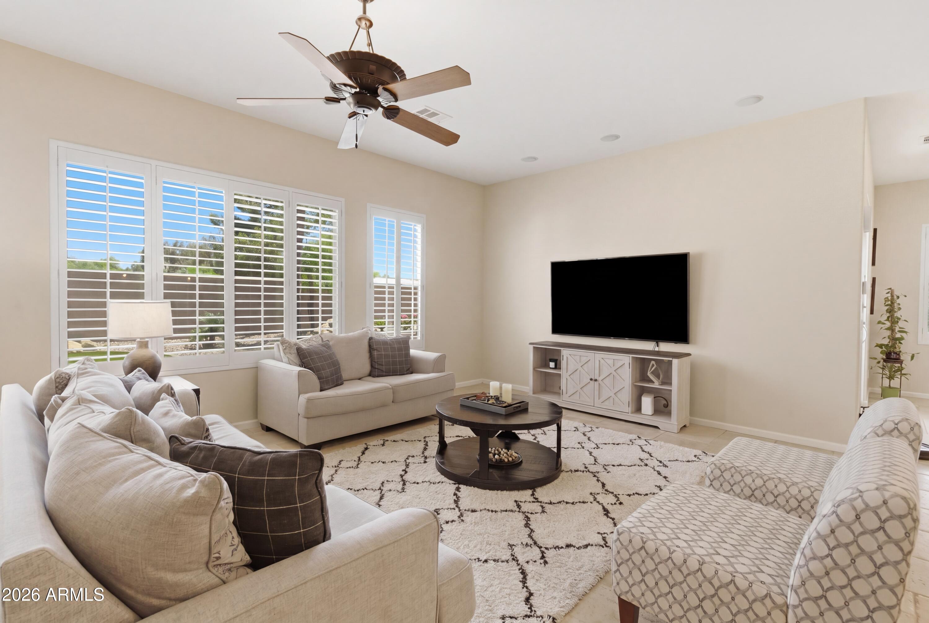 WINDWARD - Residential