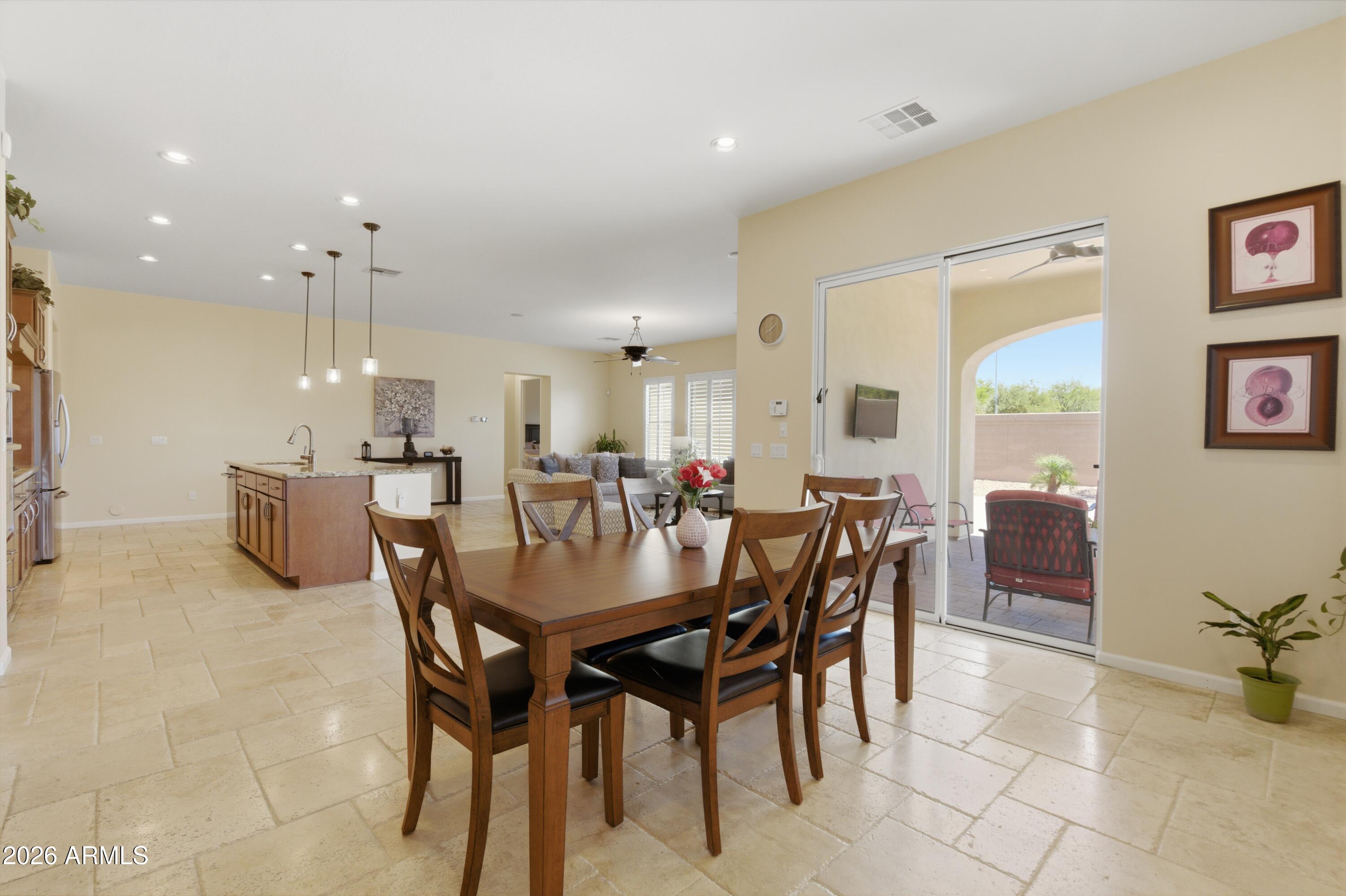 WINDWARD - Residential