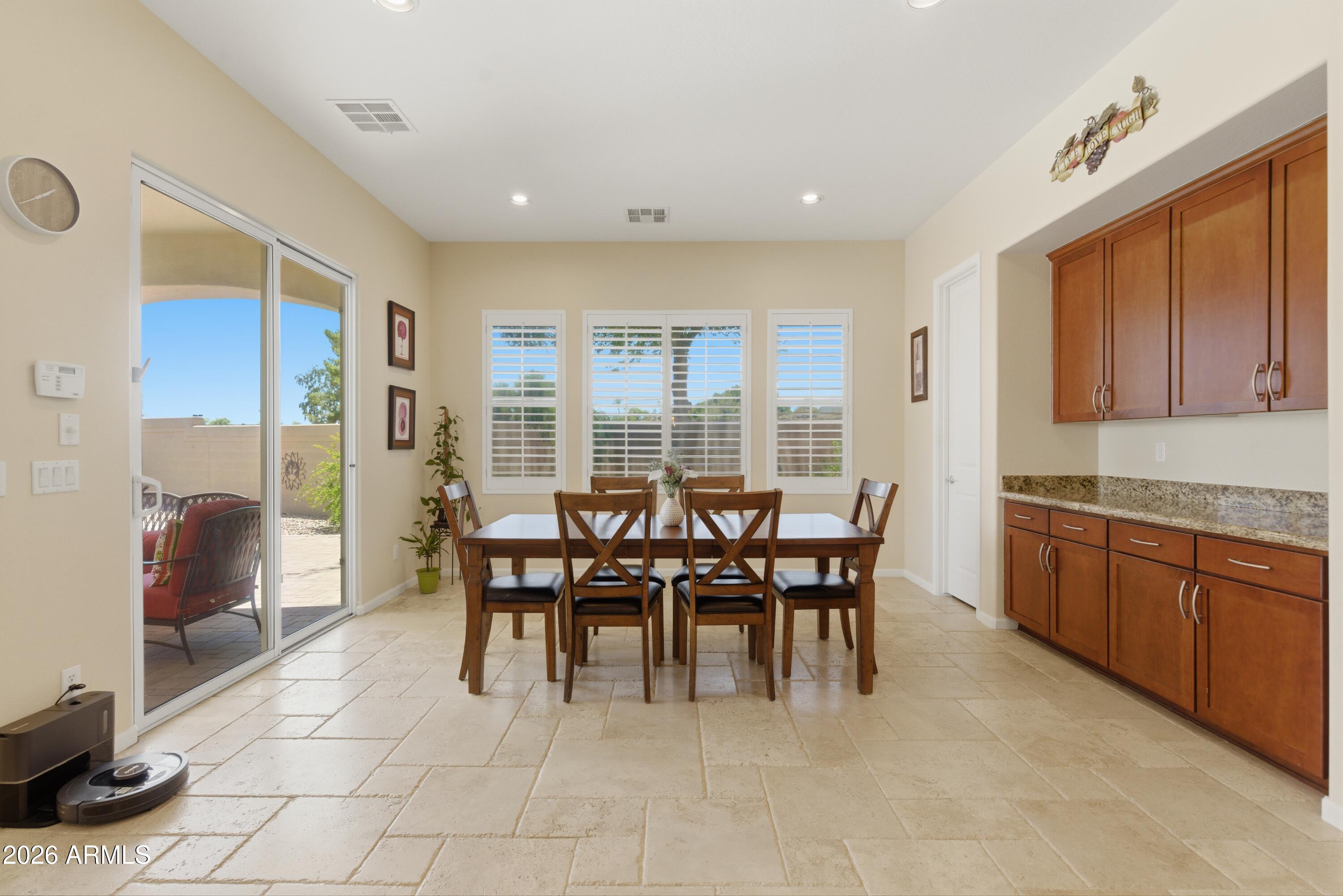 WINDWARD - Residential