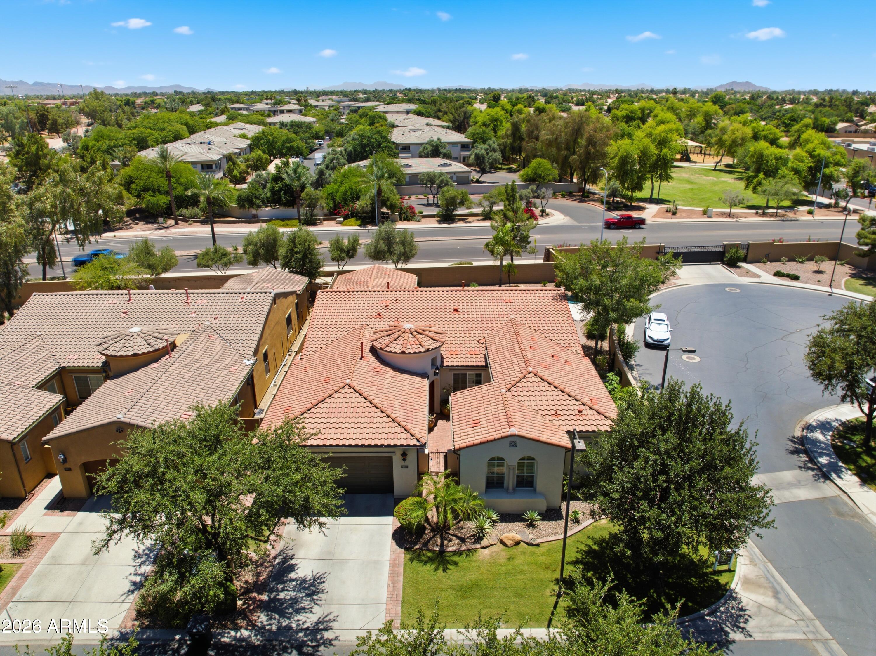 WINDWARD - Residential