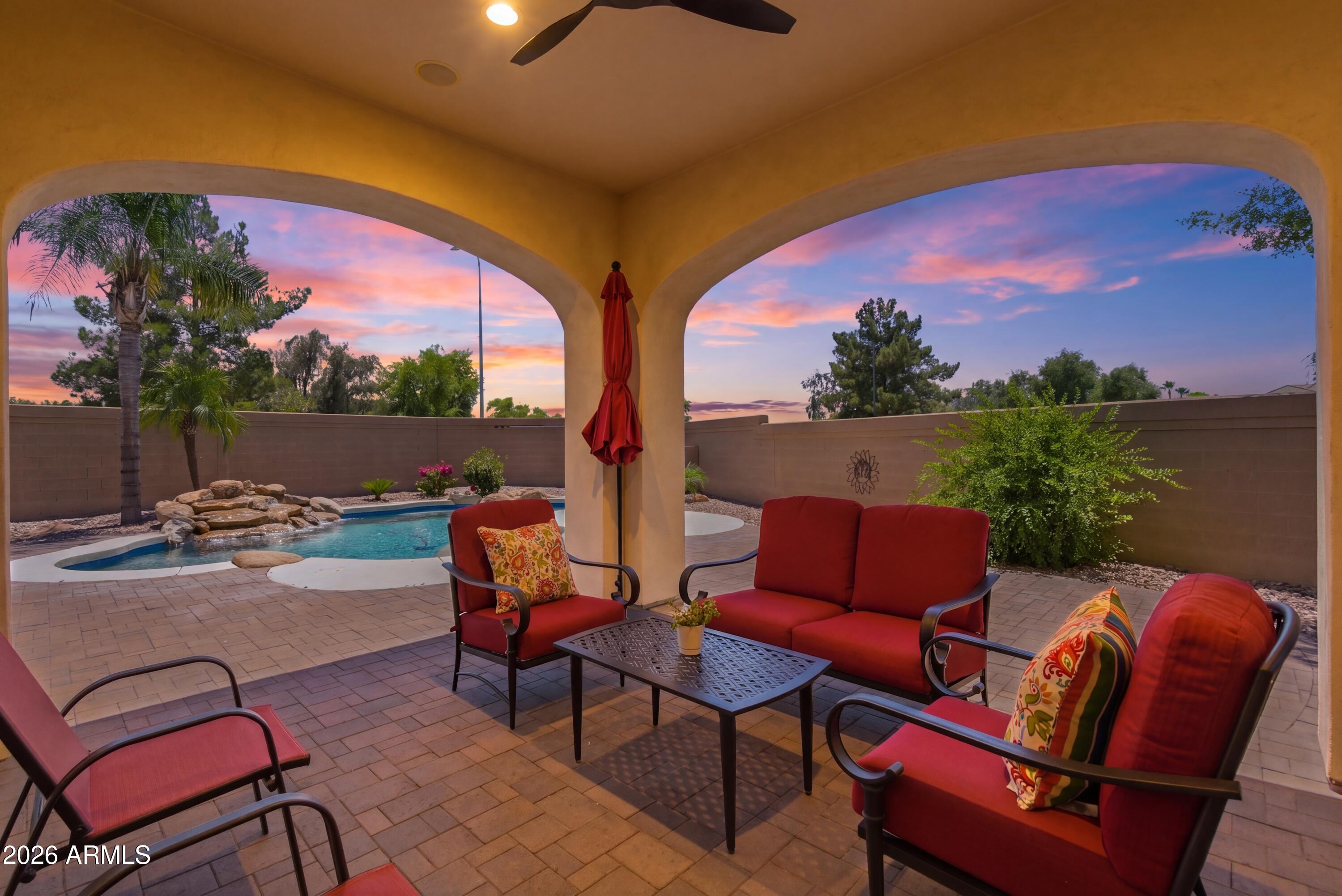 WINDWARD - Residential