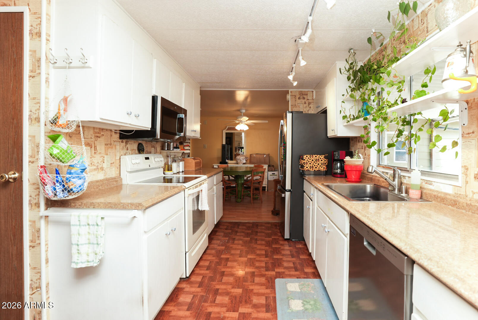 VERDE VILLAGE UNIT 3 - Residential