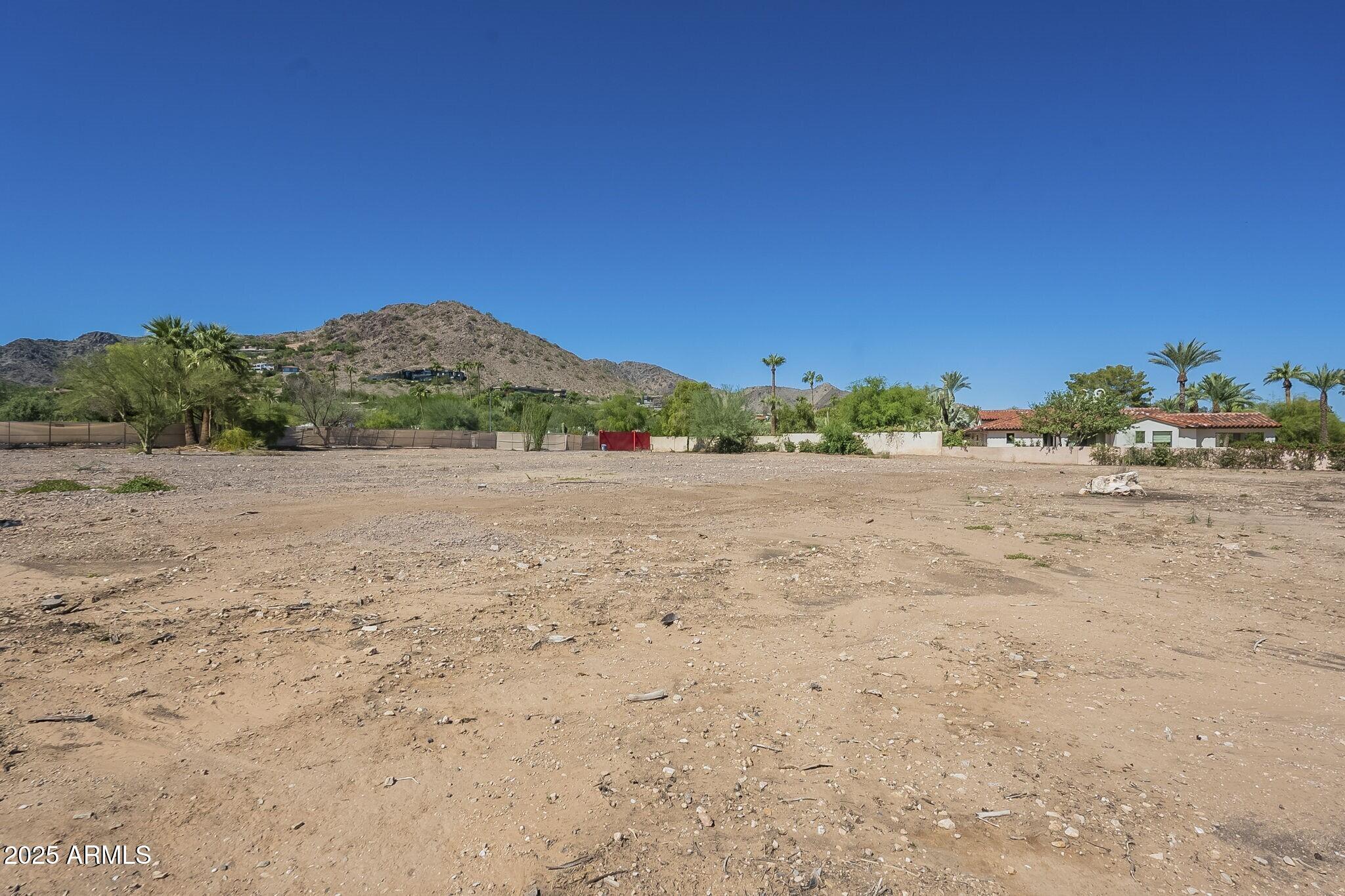 PARADISE HILLS LOT 68-99 - Land