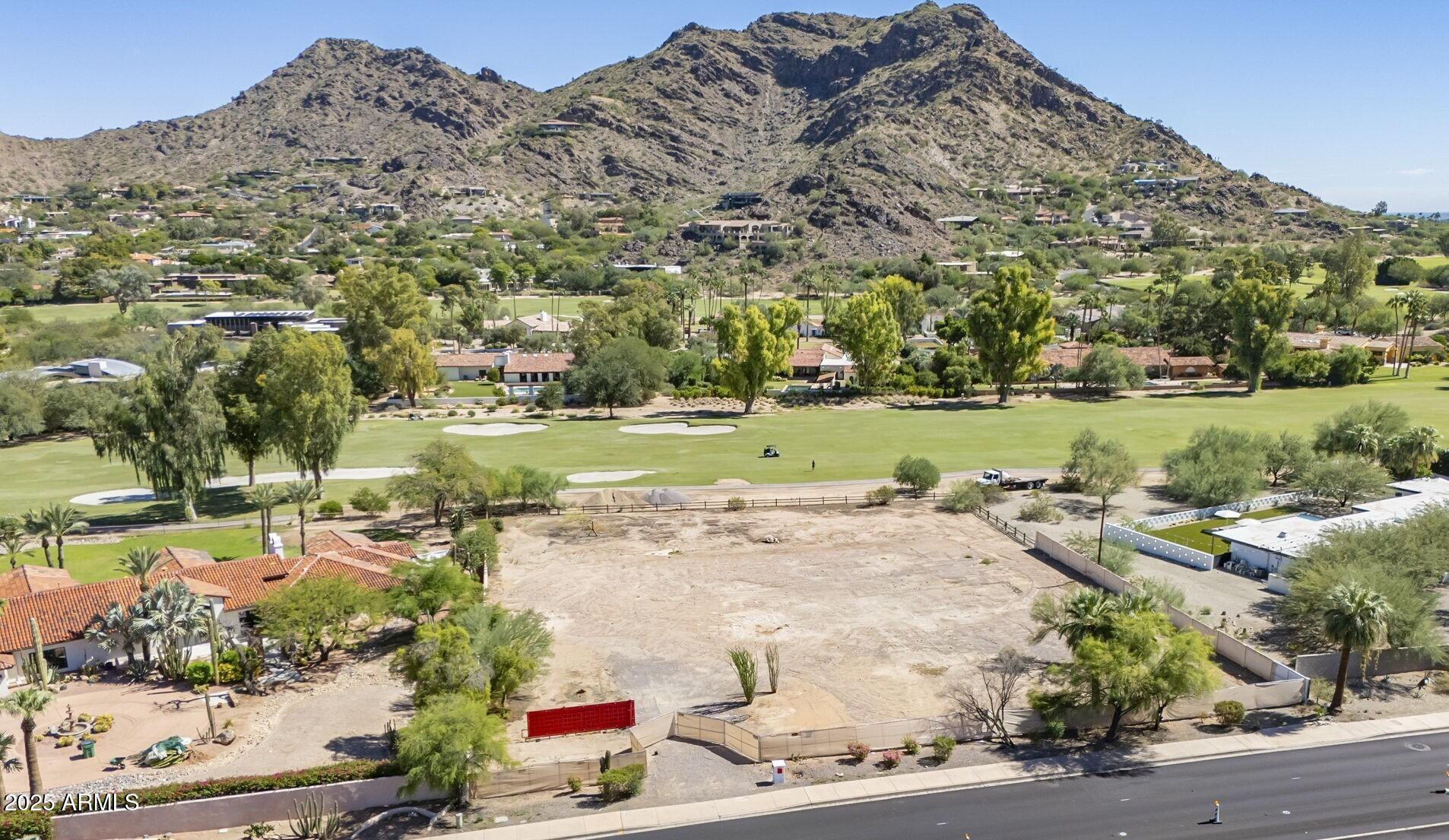 PARADISE HILLS LOT 68-99 - Land