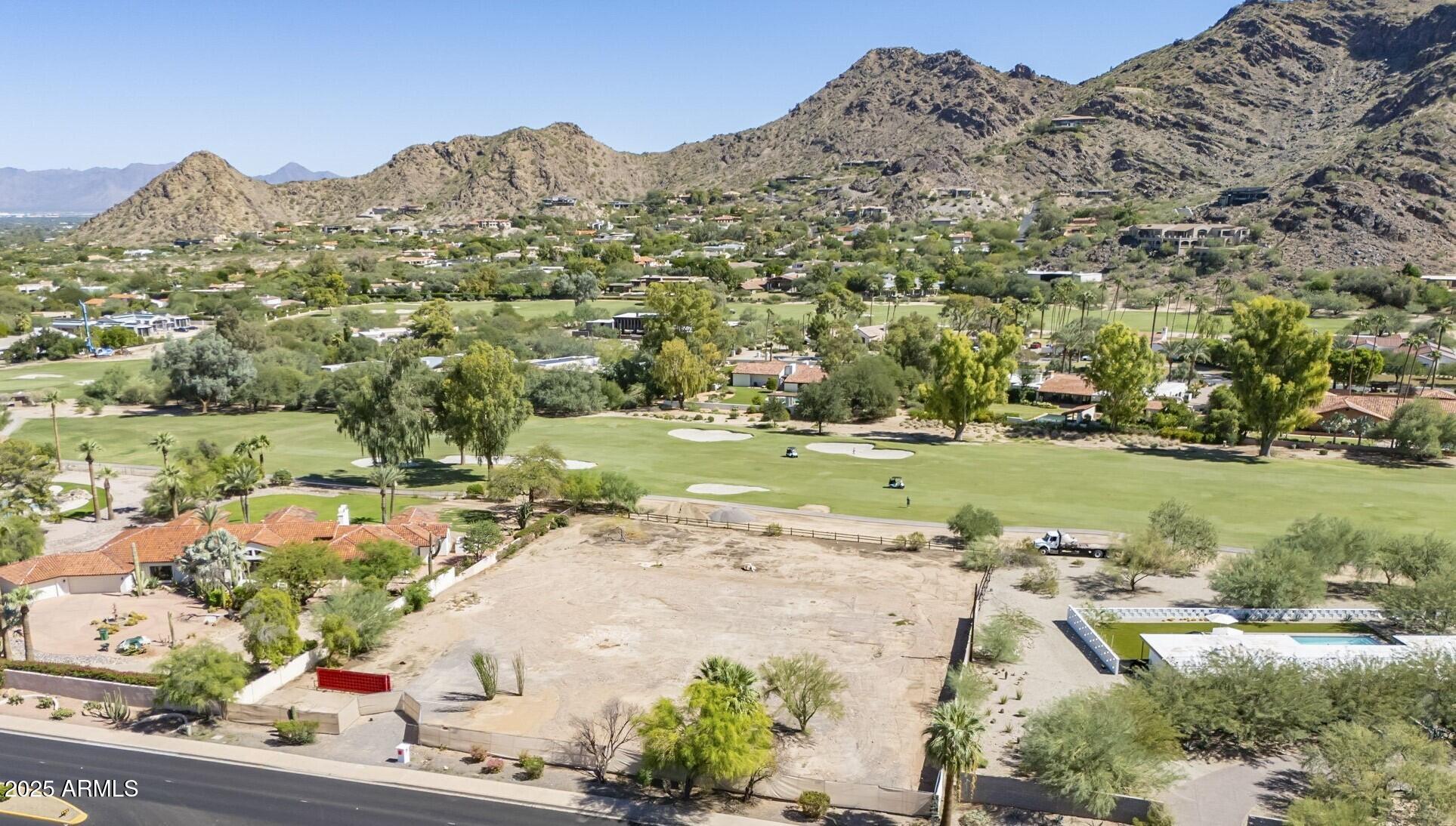 PARADISE HILLS LOT 68-99 - Land
