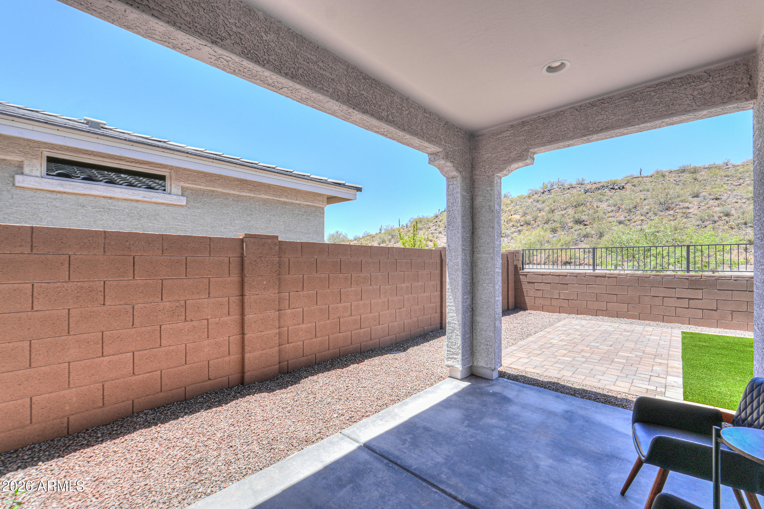 MIDDLE VISTAS - Residential