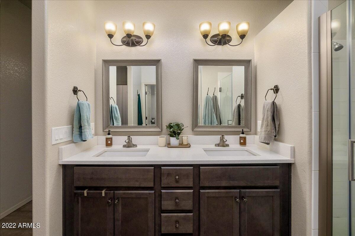 REFLECTIONS AT VALIENTE - Residential