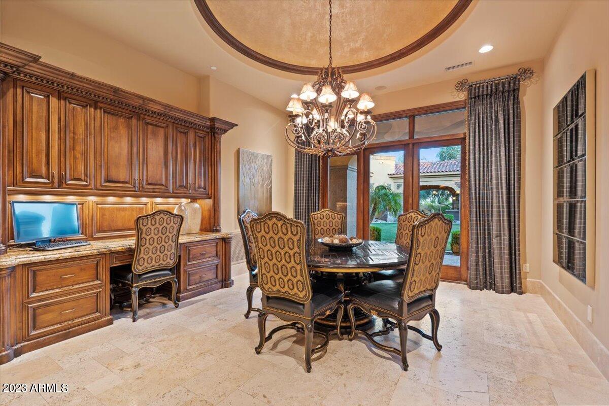 CASA DE SUNRISE - Residential