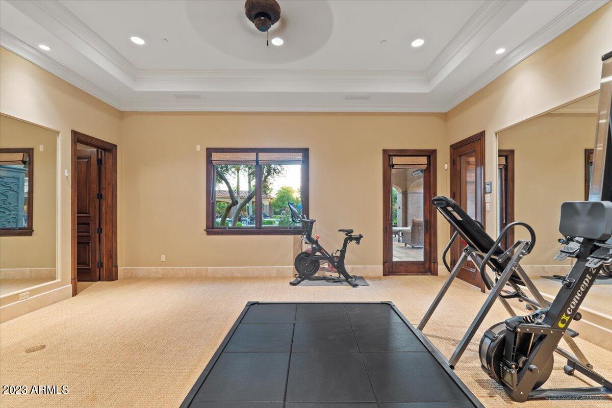 CASA DE SUNRISE - Residential