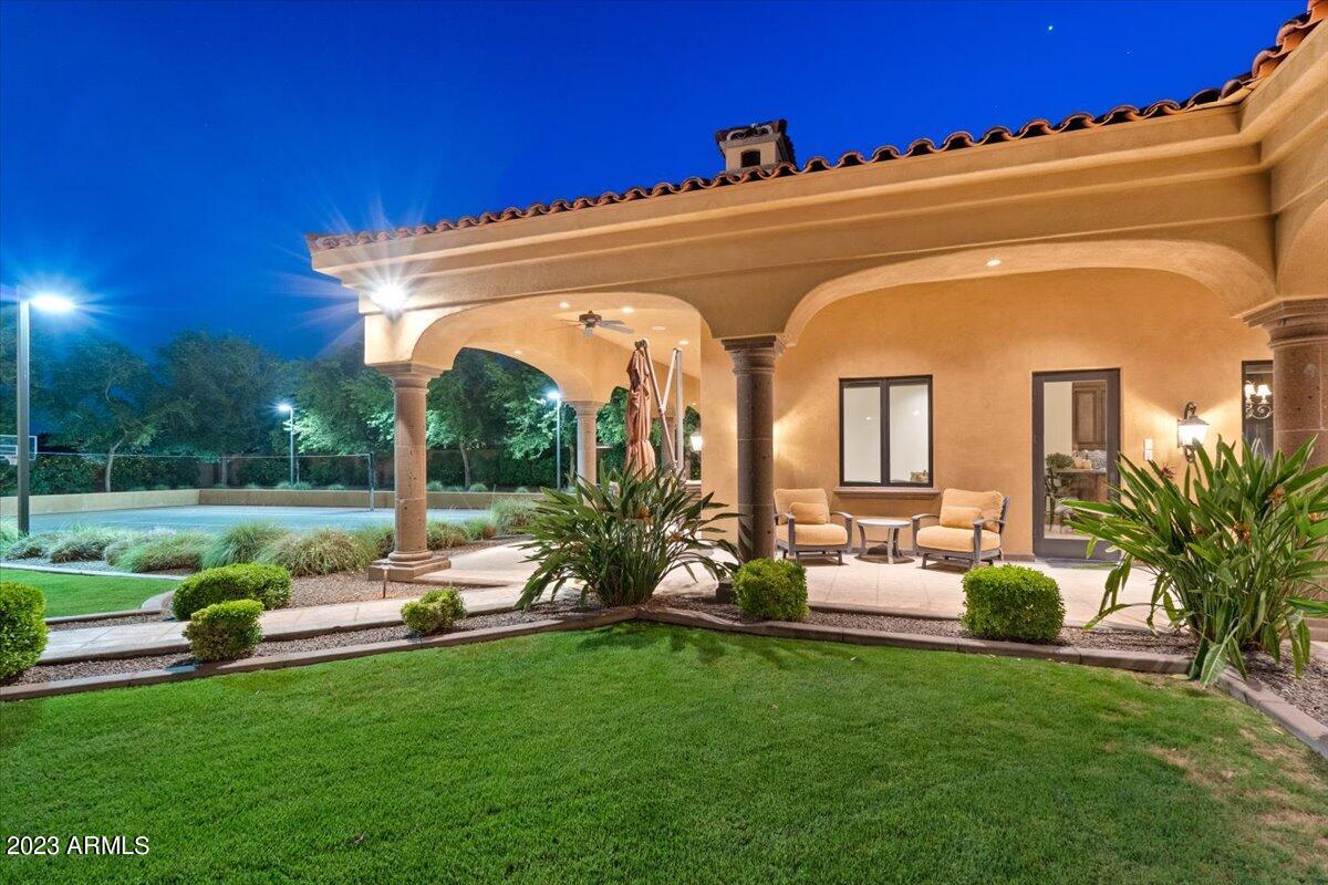 CASA DE SUNRISE - Residential