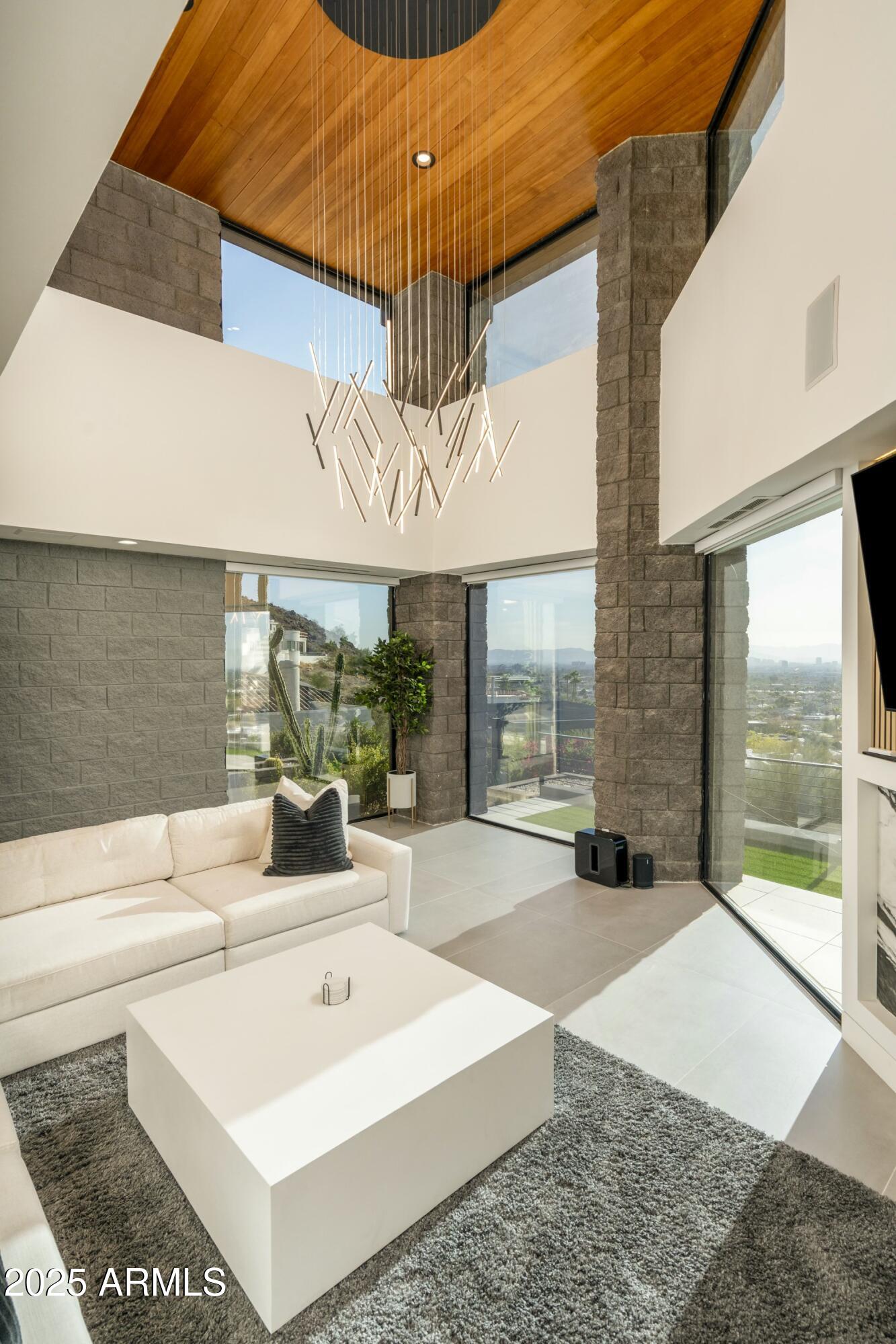 SQUAW PEAK MOUNTAIN ESTATES - Residential