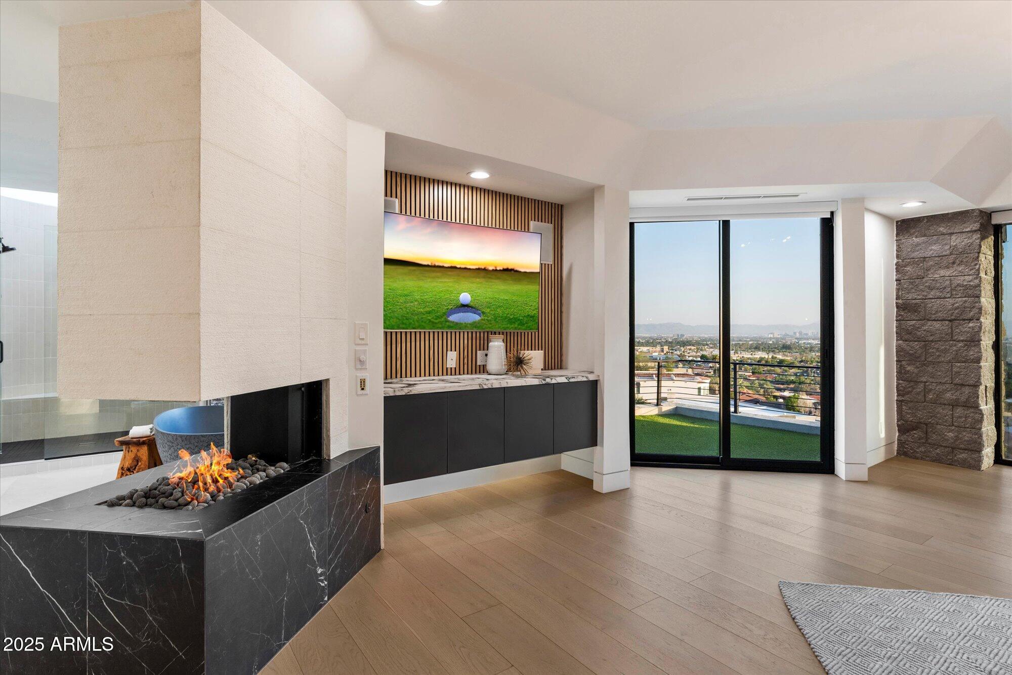 SQUAW PEAK MOUNTAIN ESTATES - Residential