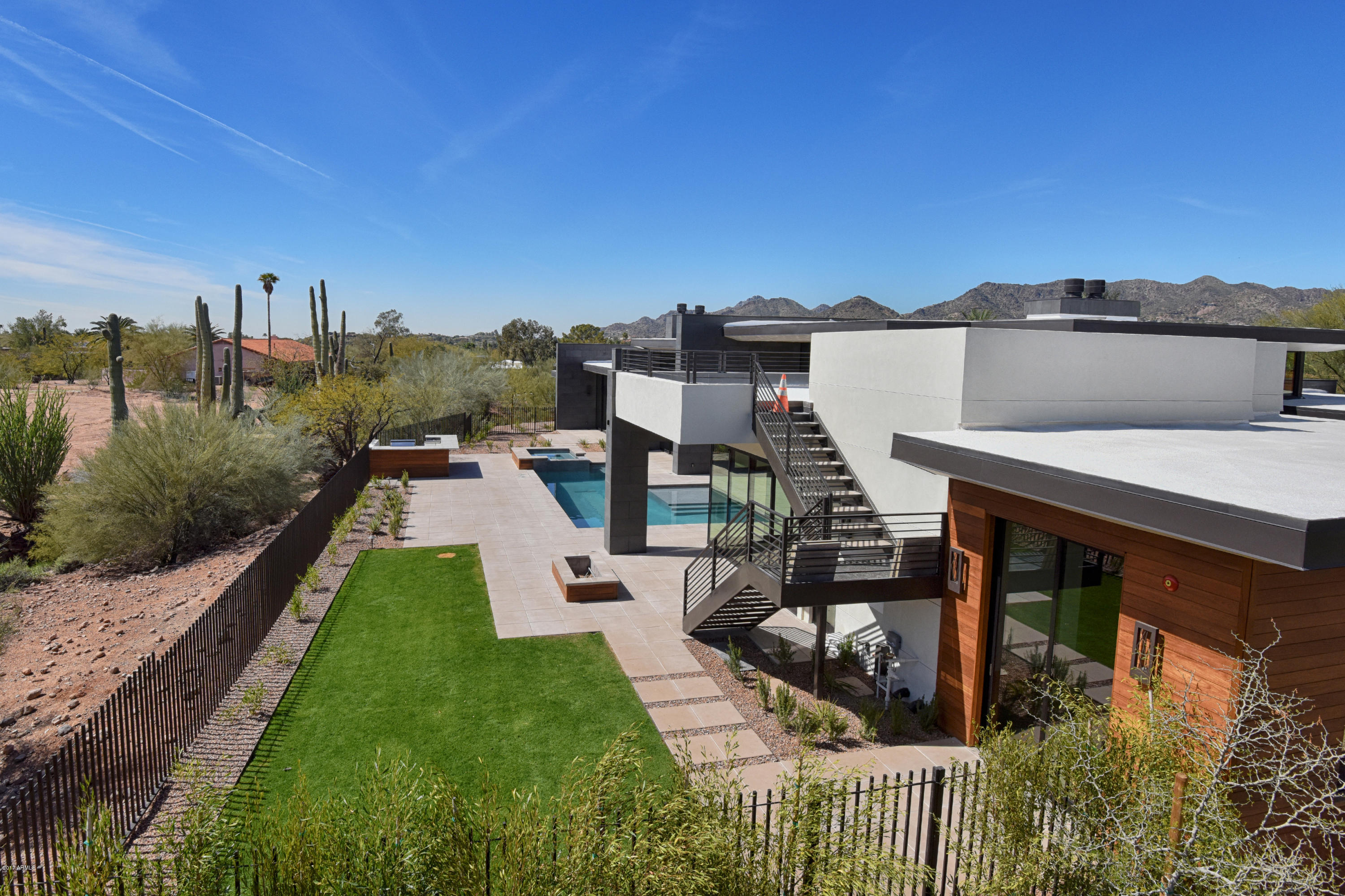 Paradise Valley - Residential
