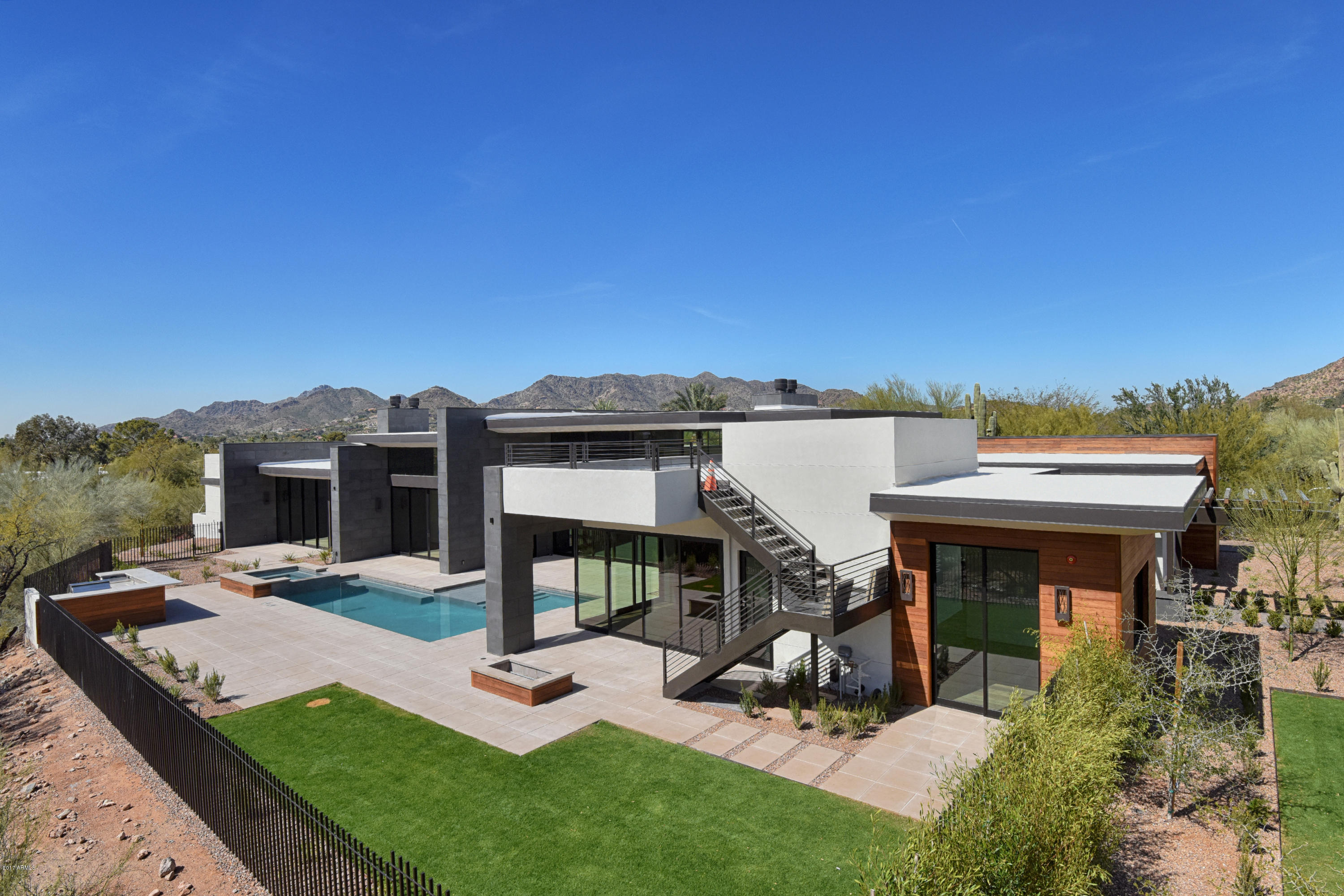 Paradise Valley - Residential
