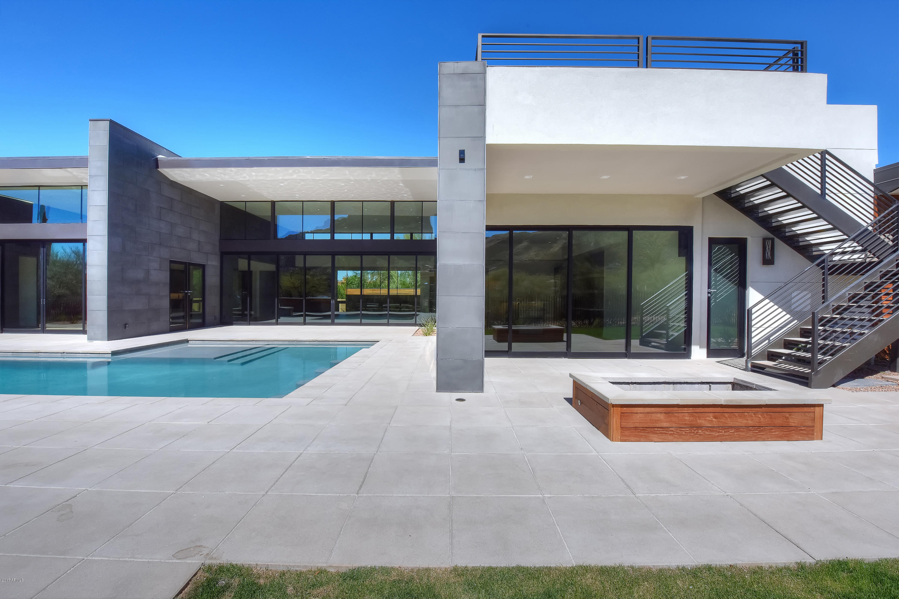 Paradise Valley - Residential