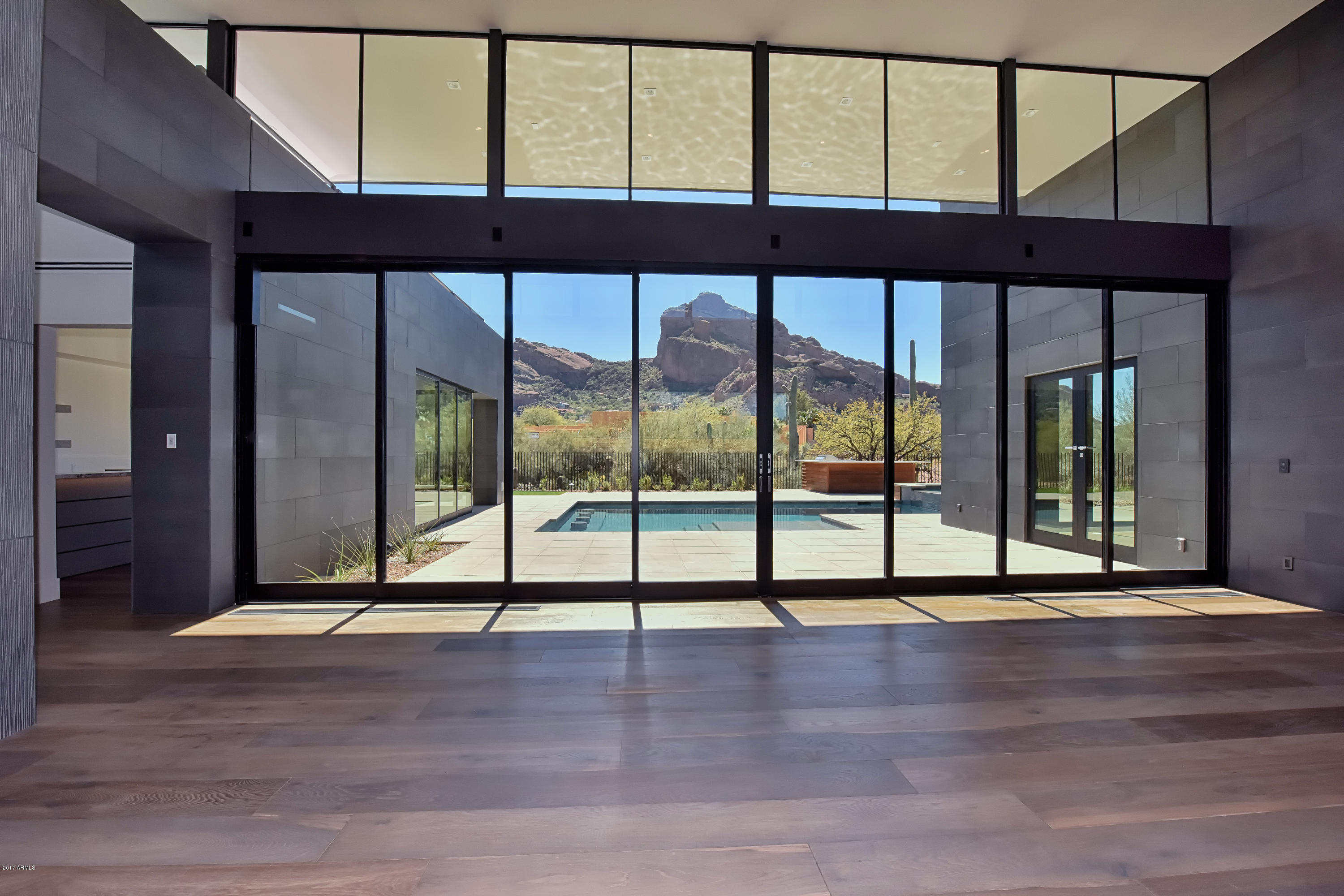 Paradise Valley - Residential