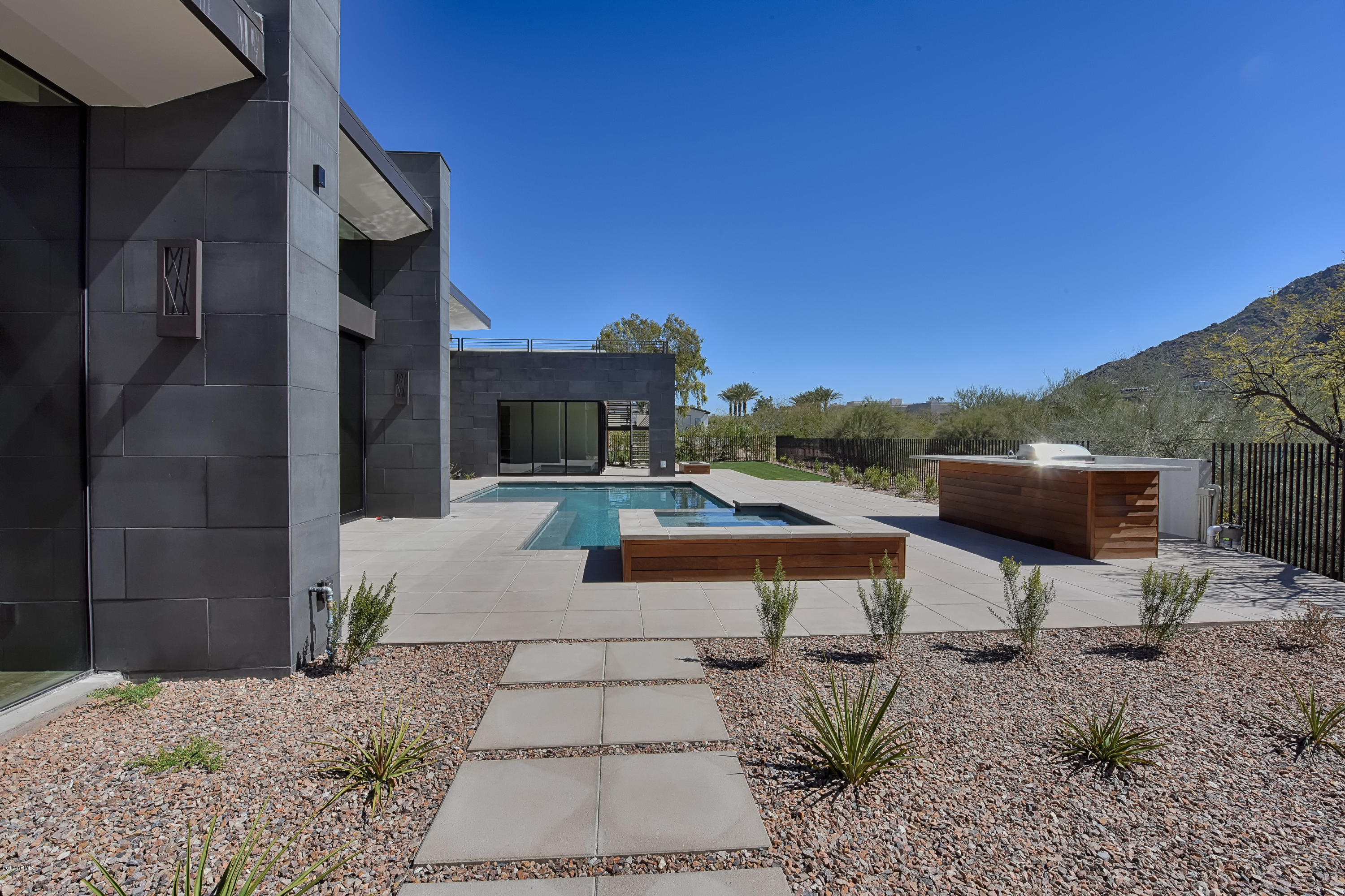 Paradise Valley - Residential