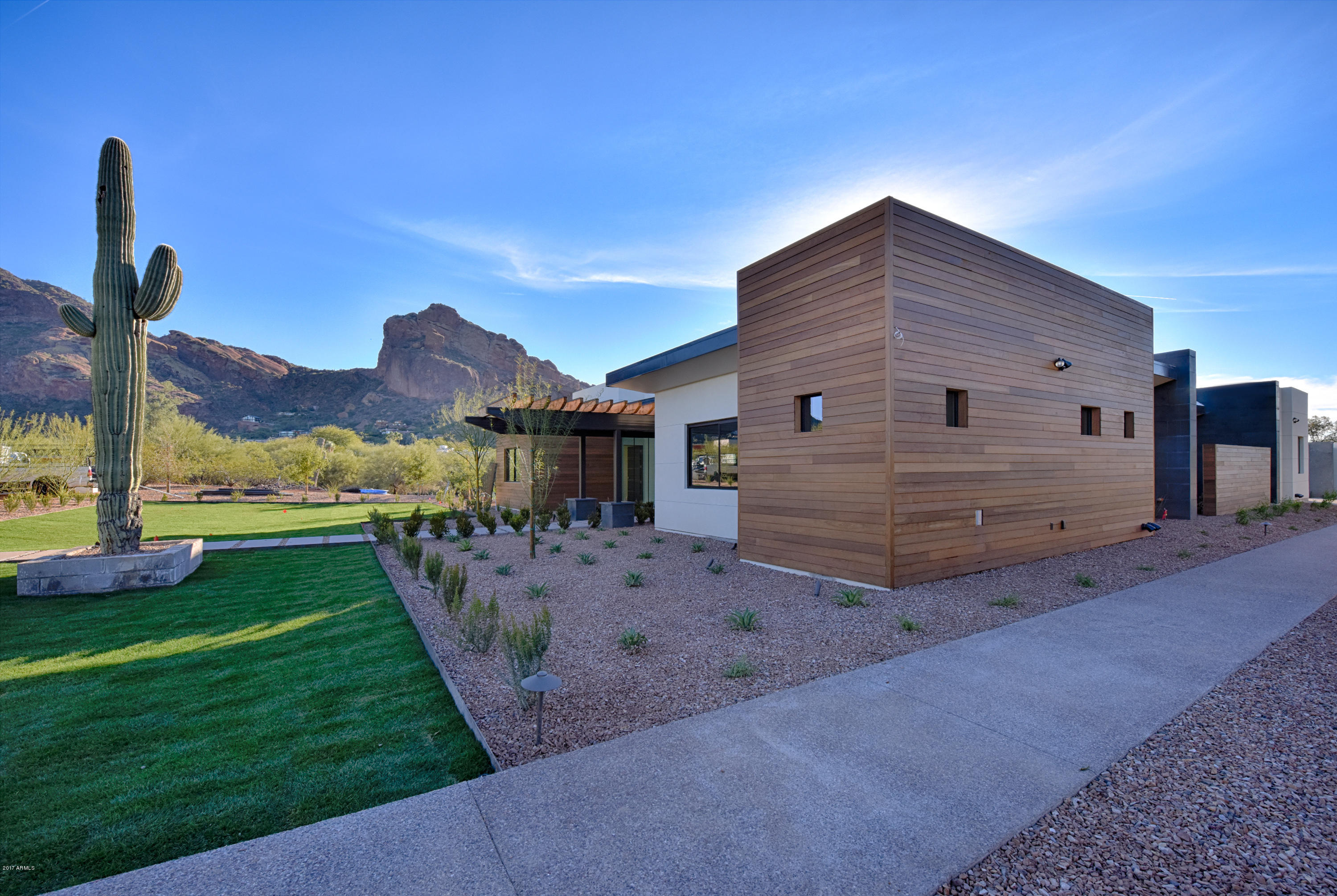 Paradise Valley - Residential