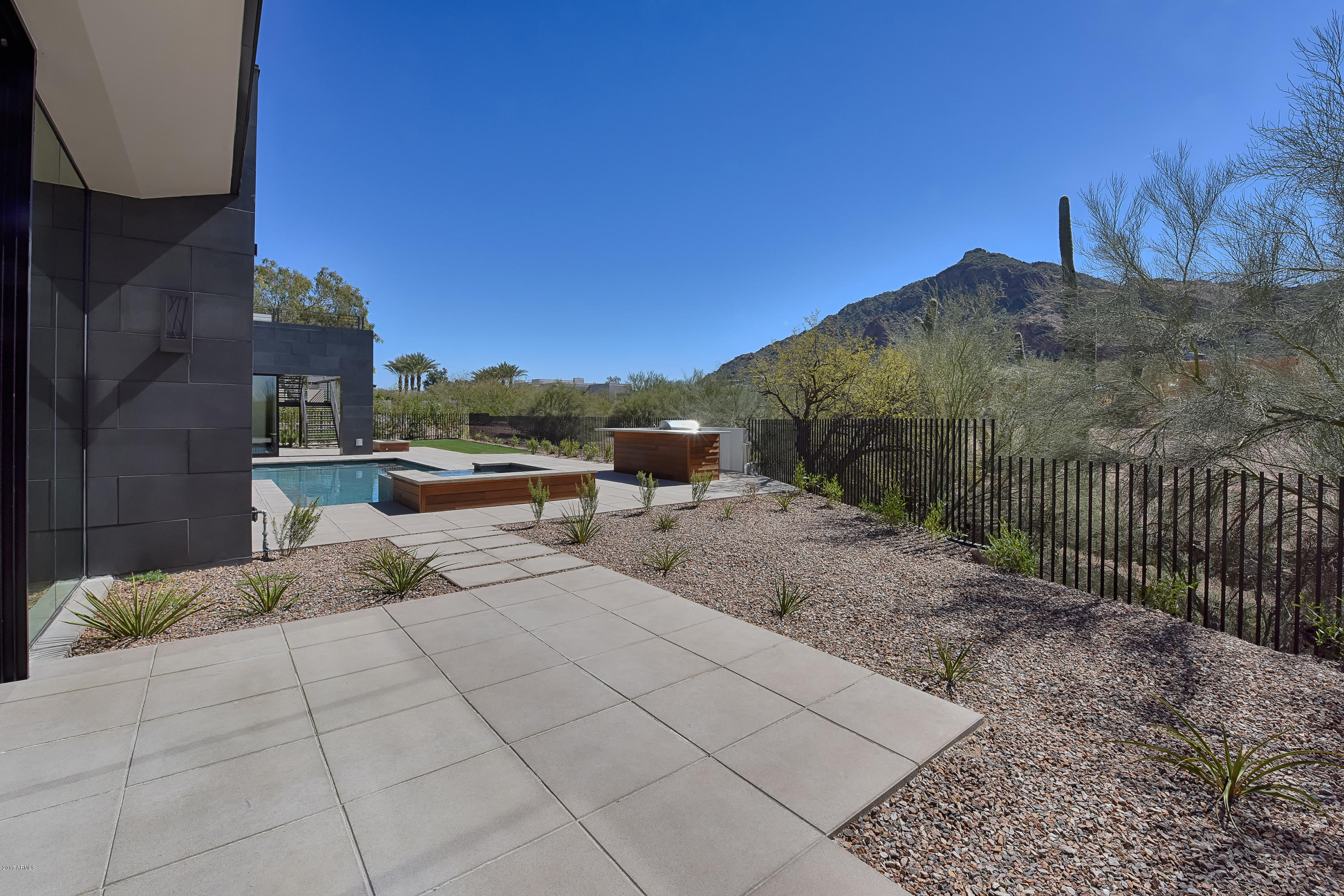 Paradise Valley - Residential
