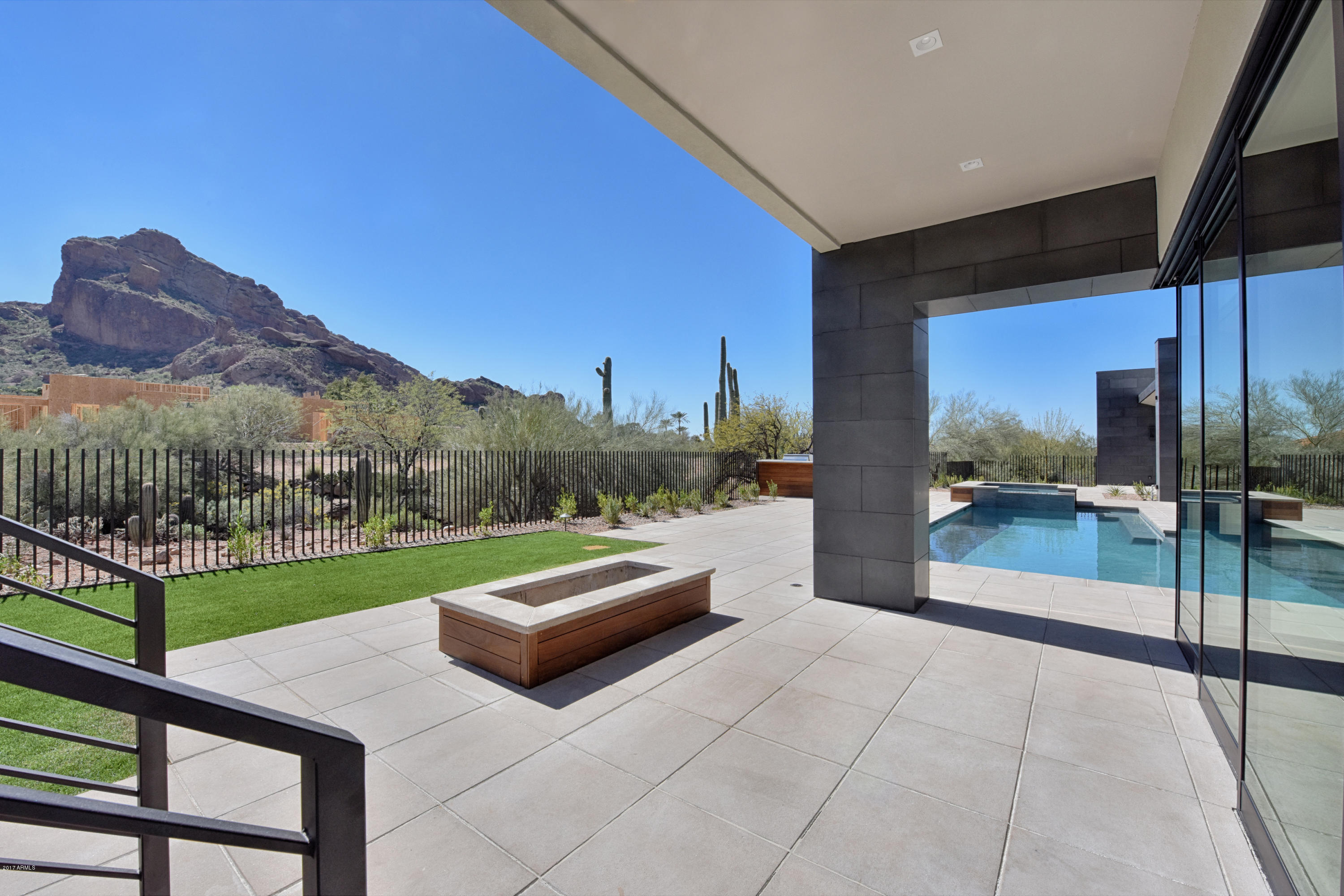 Paradise Valley - Residential