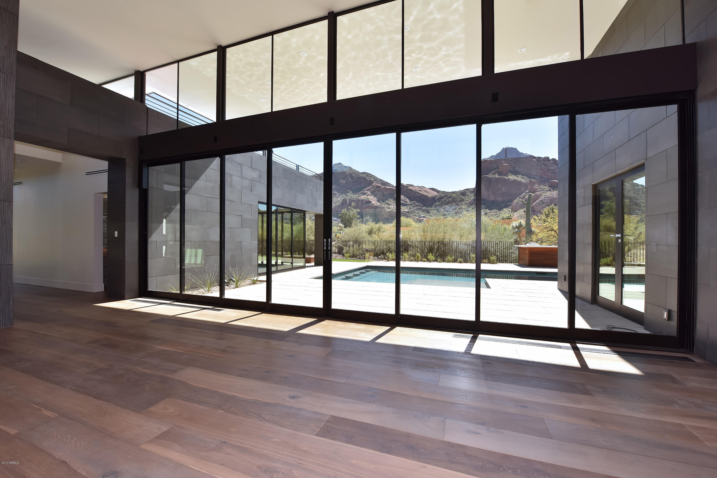 Paradise Valley - Residential