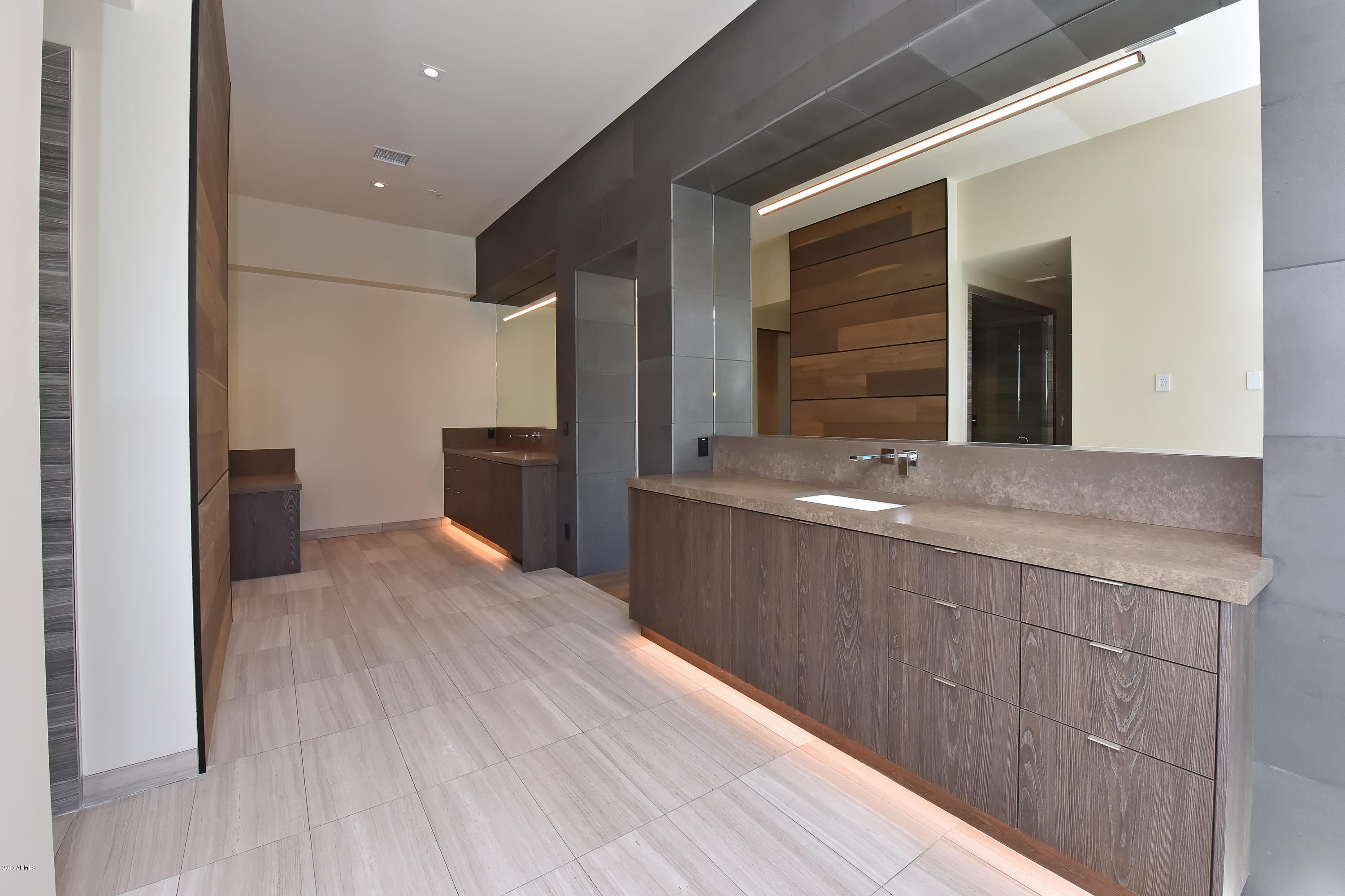 Paradise Valley - Residential