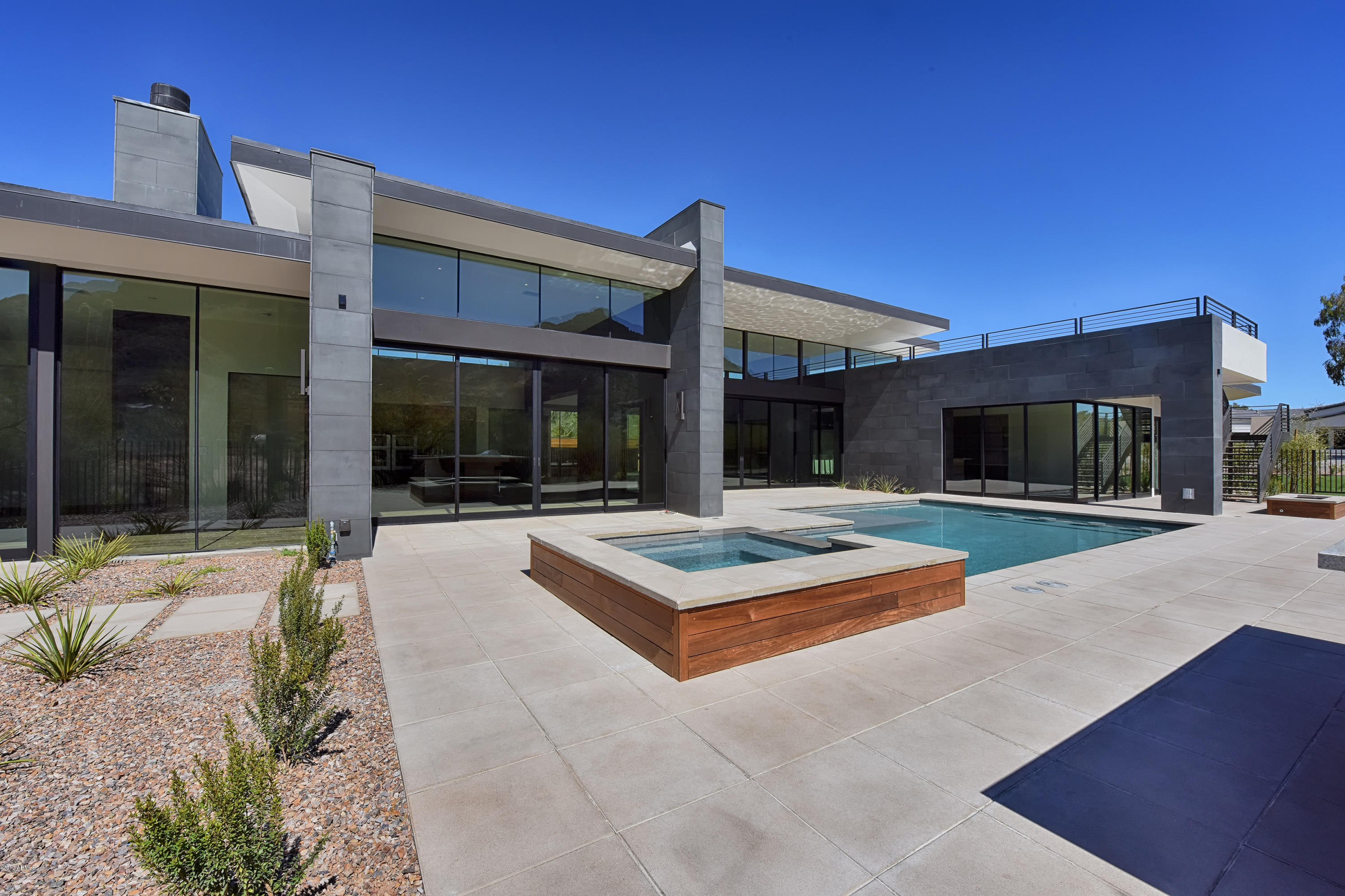 Paradise Valley - Residential