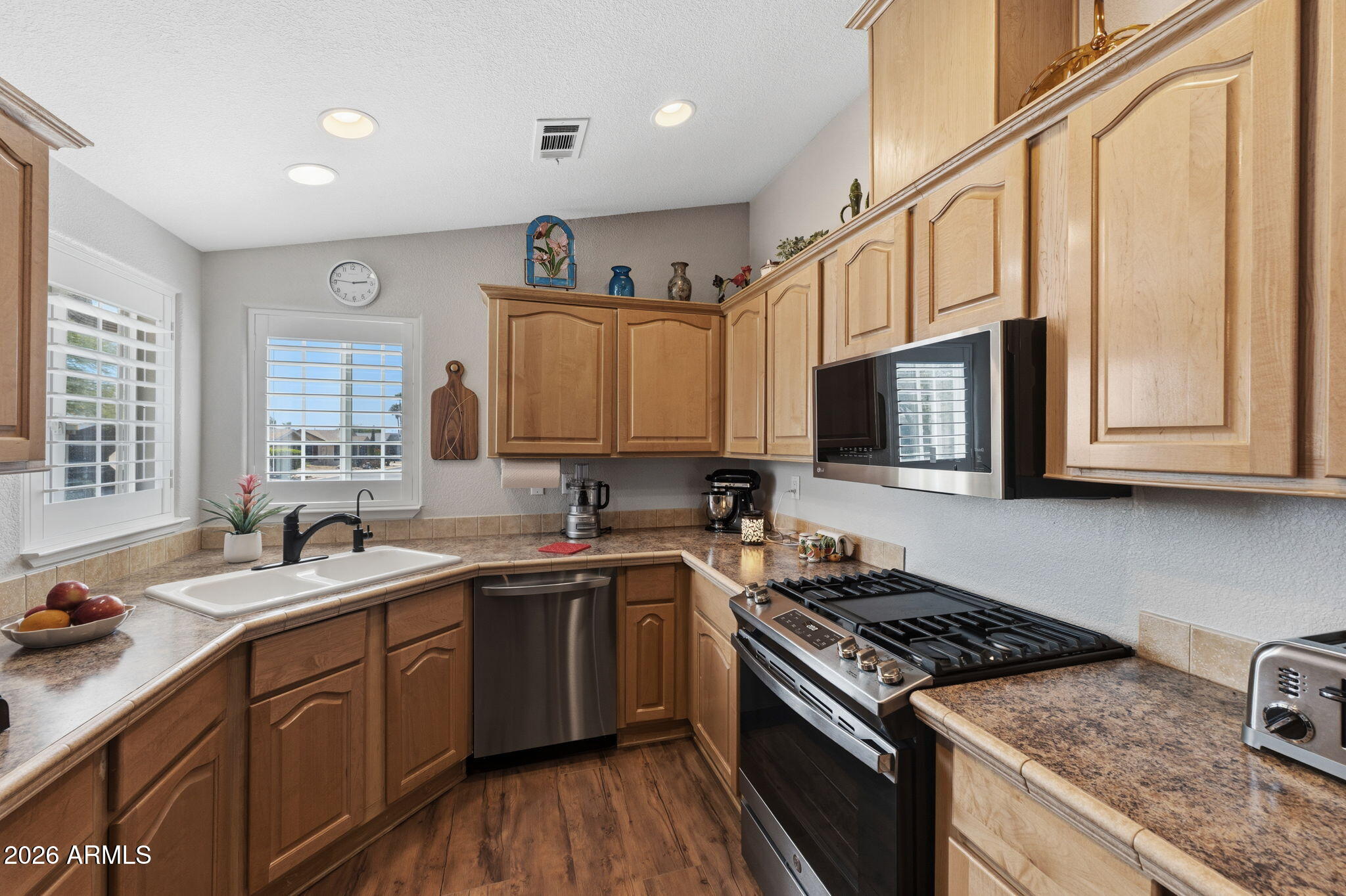 MCGAVIN RANCH - Residential