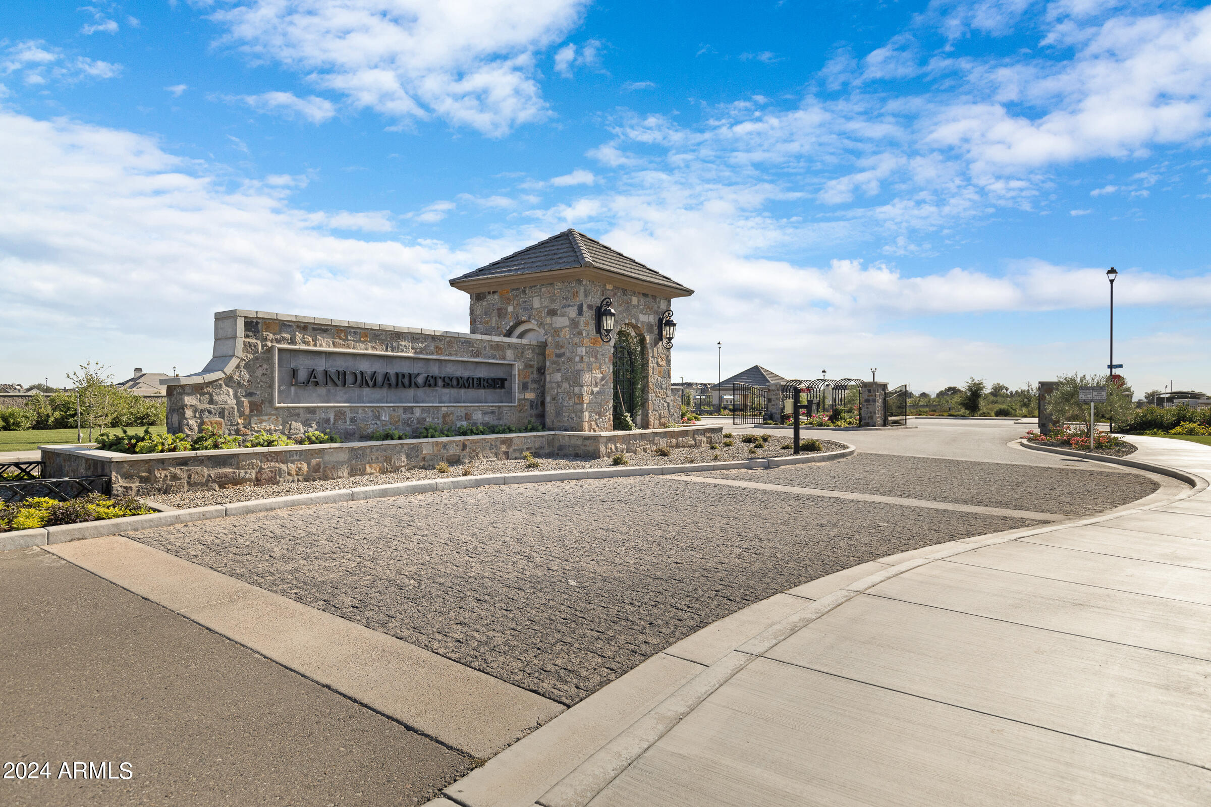 Landmark at Somerset - Residential