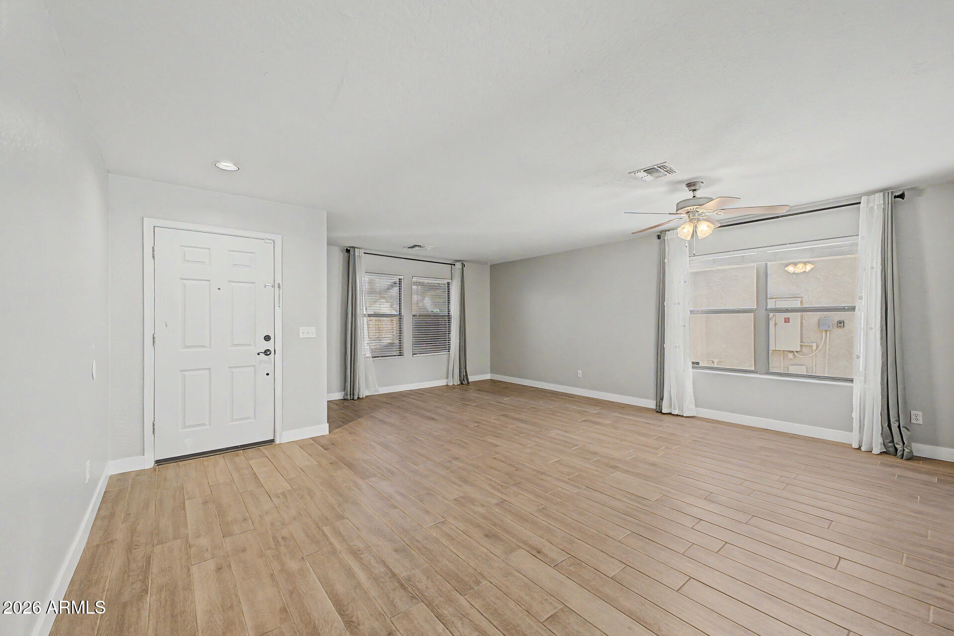 BELL POINTE 1 - Residential