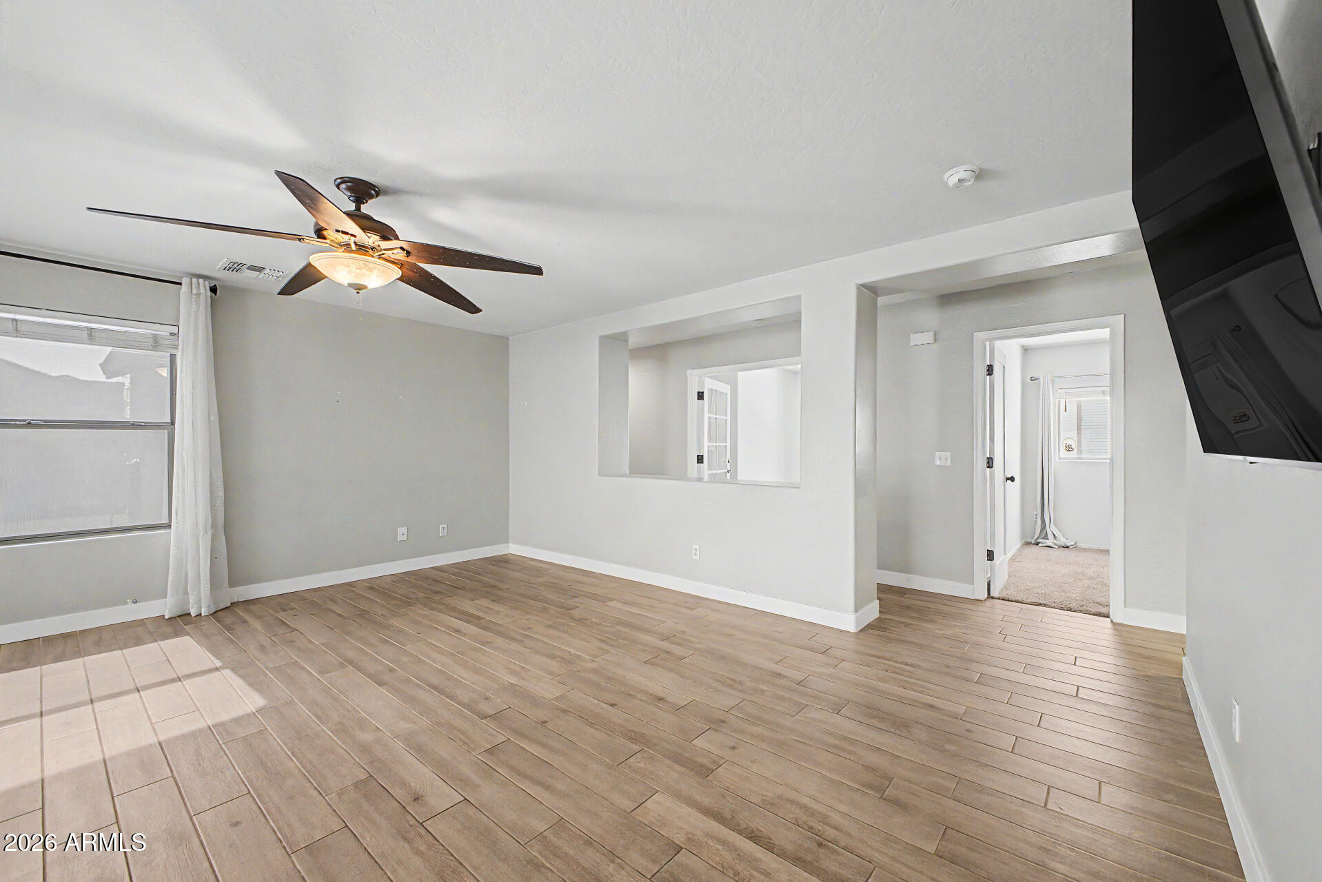 BELL POINTE 1 - Residential