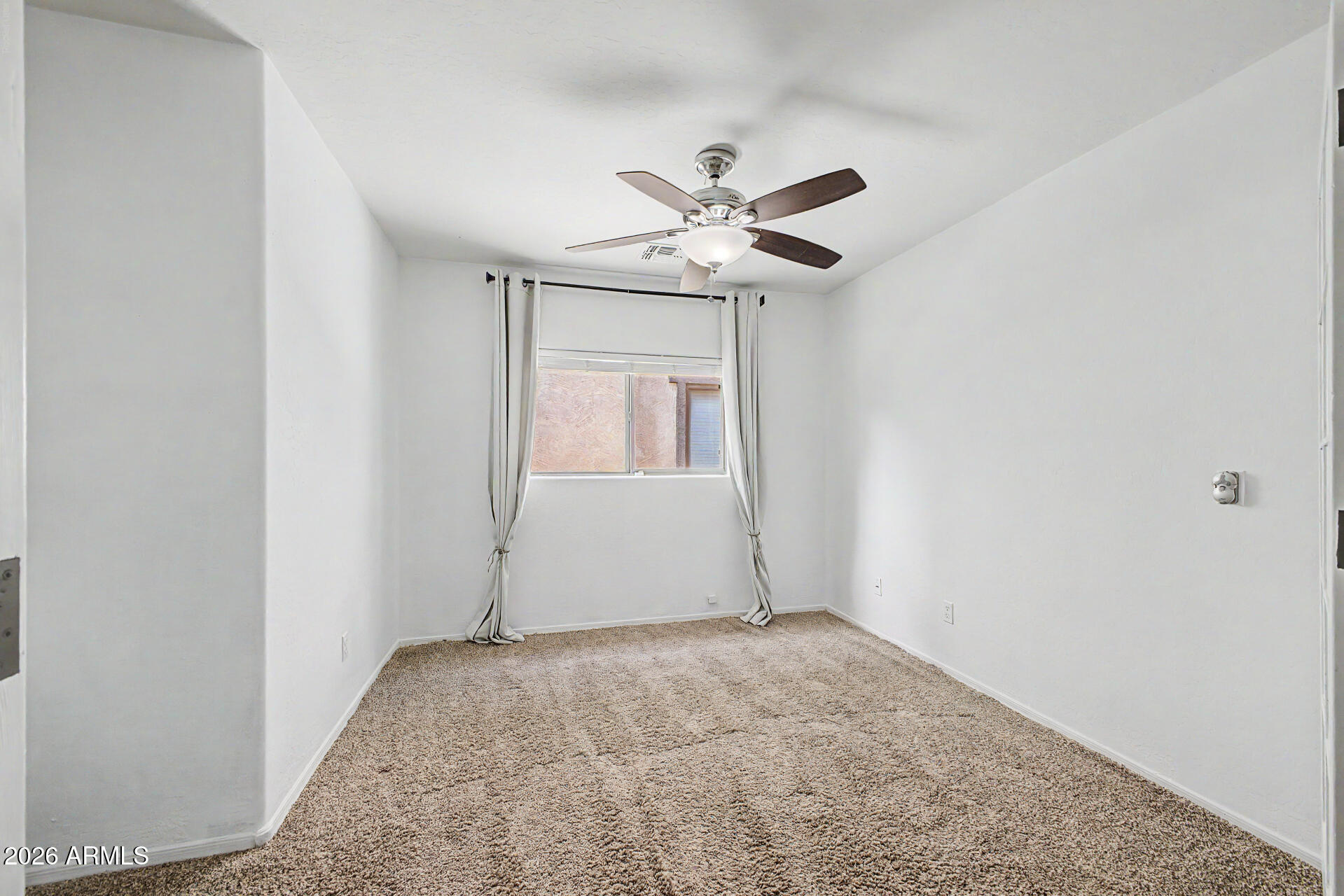 BELL POINTE 1 - Residential