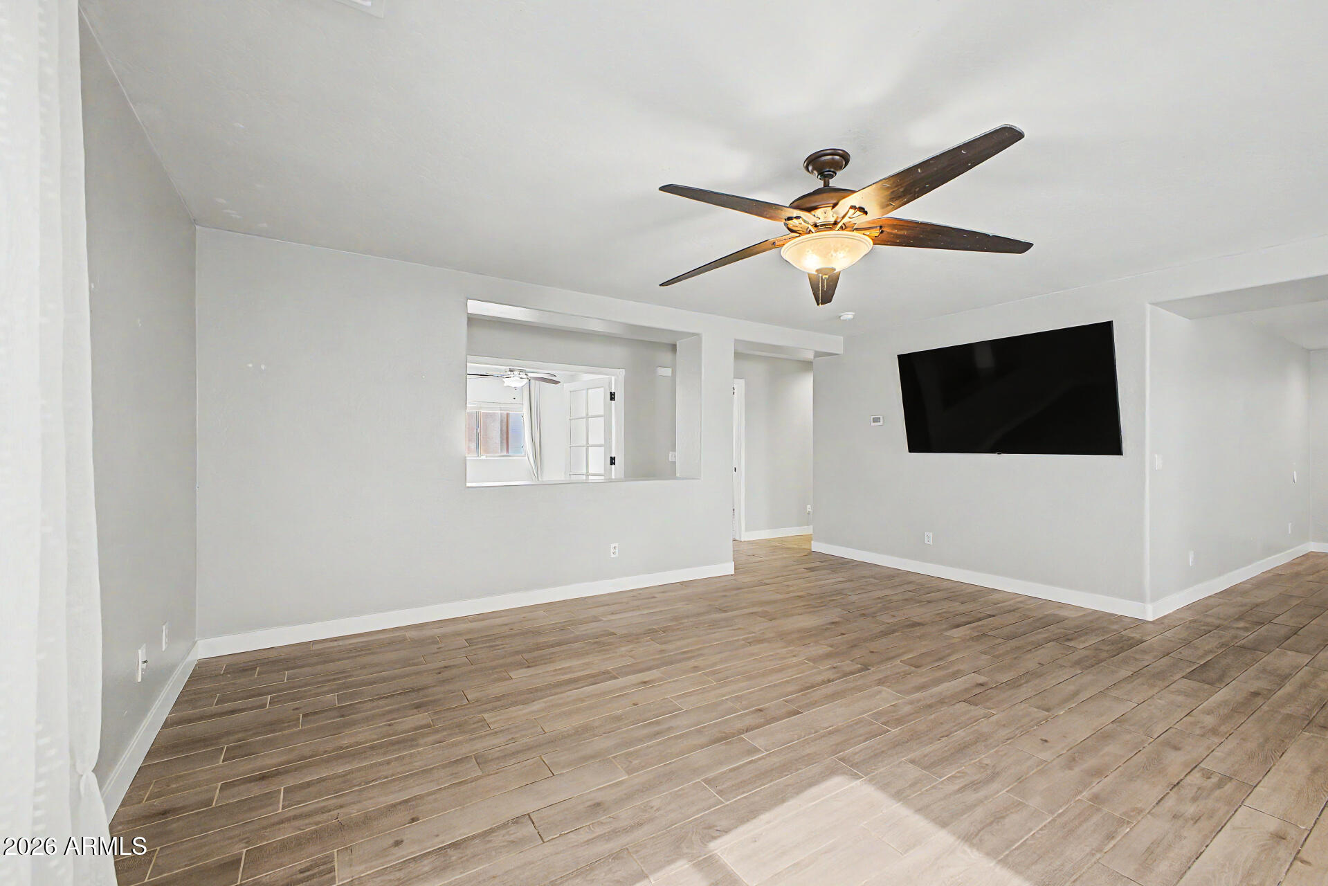 BELL POINTE 1 - Residential