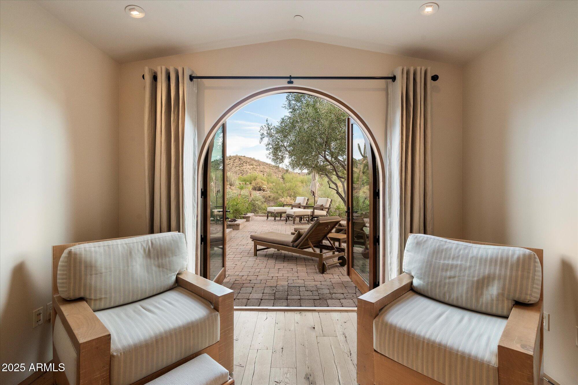 Pinnacle Peak Heights - Residential