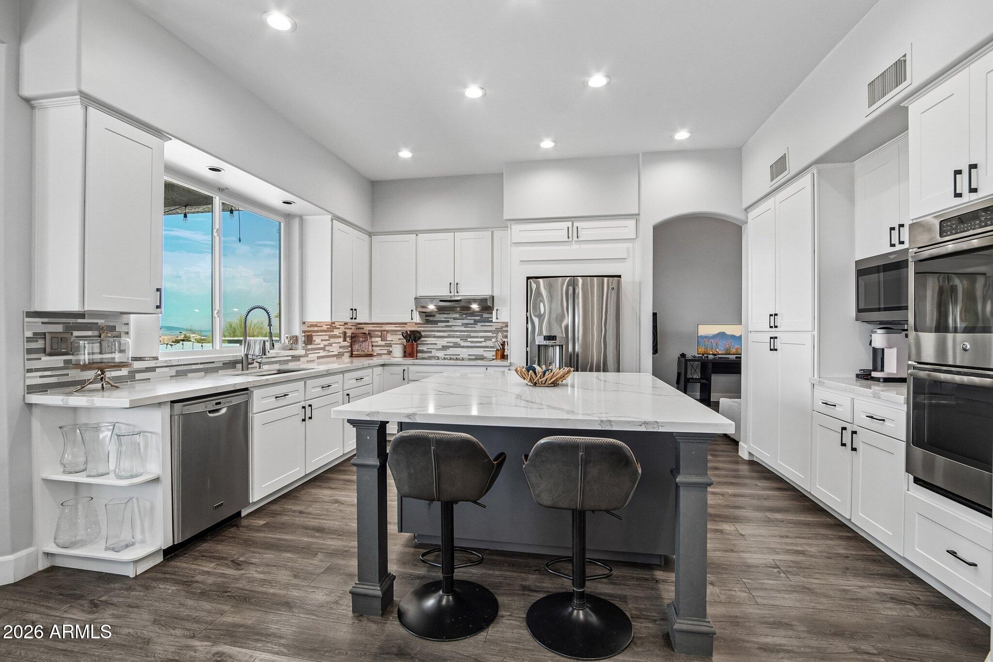 FOUNTAIN HILLS ARIZONA NO. 604-B AMD BLOCK 2 LOT 1 - Residential