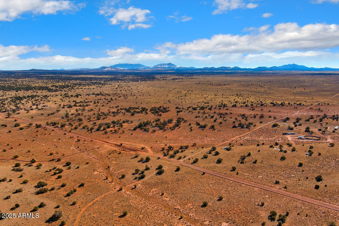 GRAND CANYON RANCHES - Land
