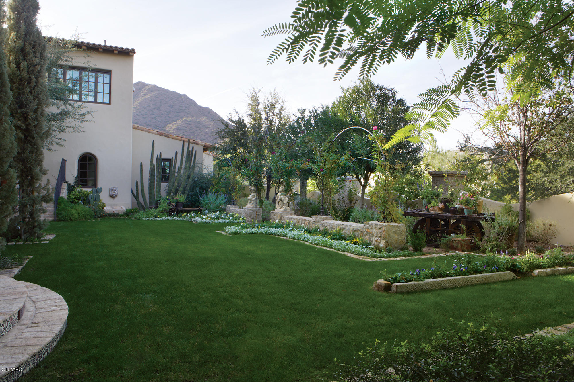 JOKAKE CAMELBACK PROPERTIES TRACT B LOTS 34-42 - Residential