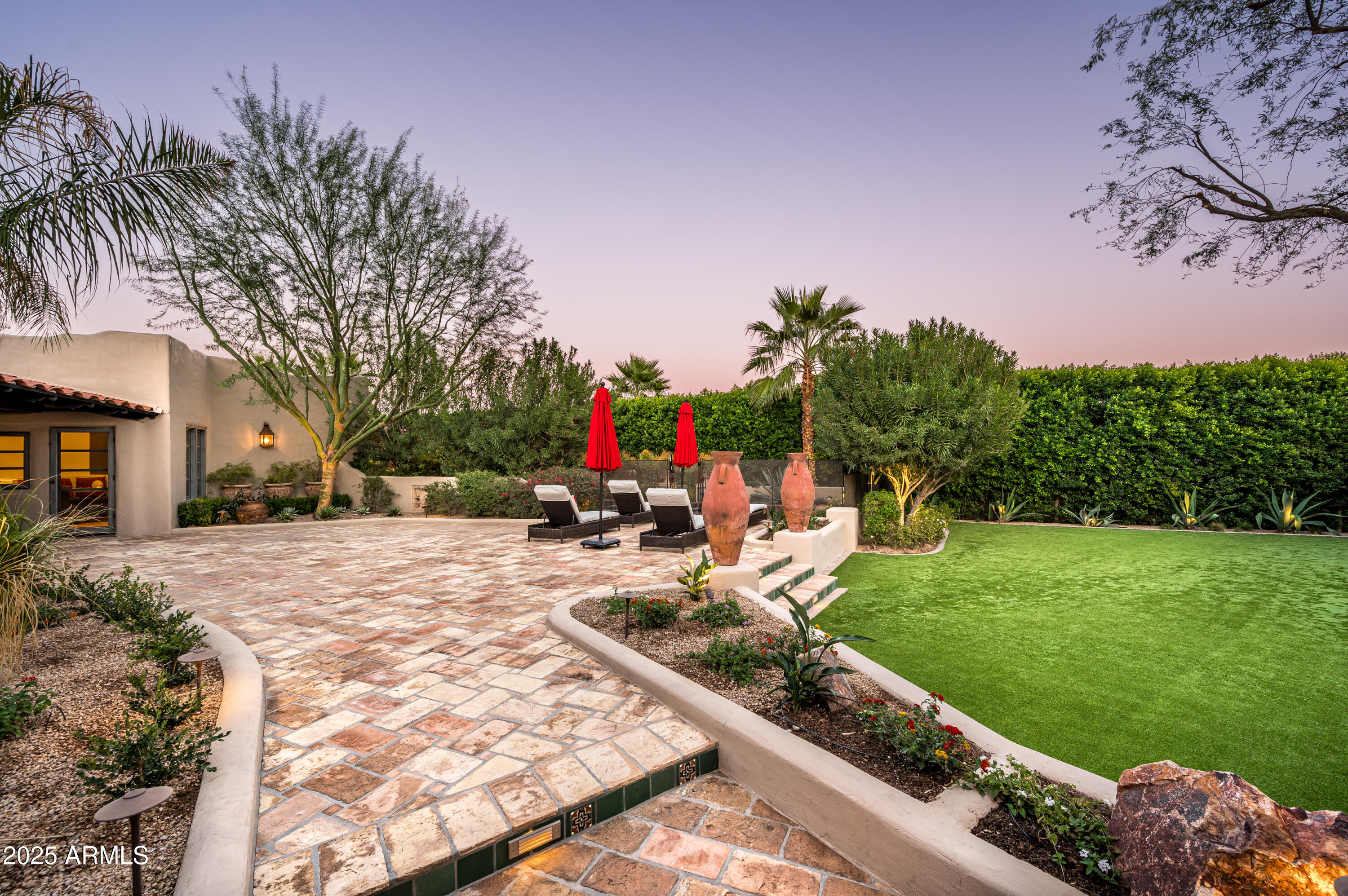 CINCO SOLES - Residential