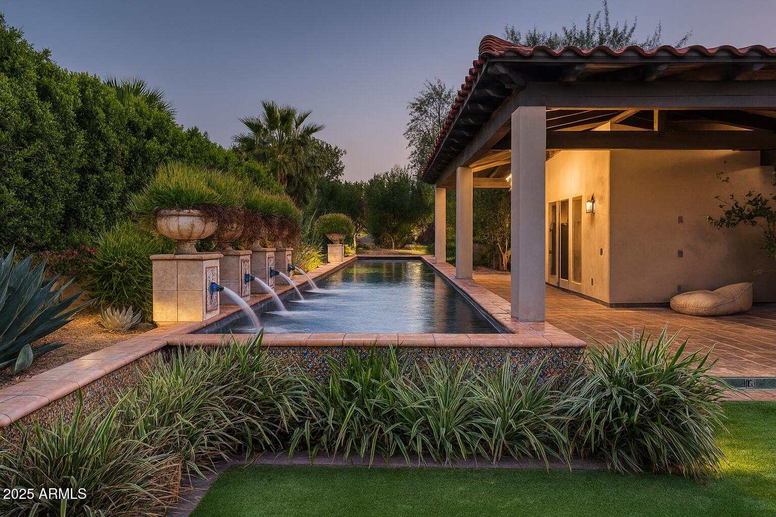 CINCO SOLES - Residential