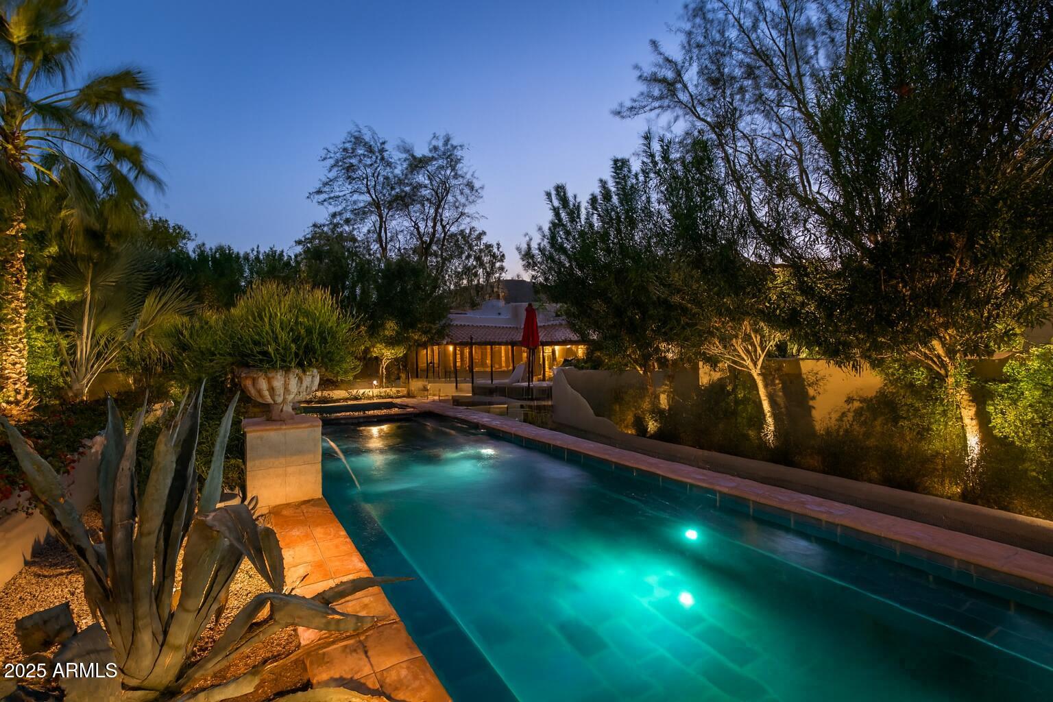CINCO SOLES - Residential