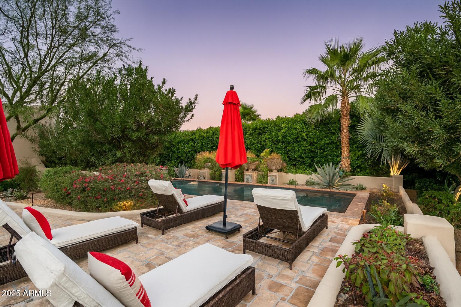 CINCO SOLES - Residential
