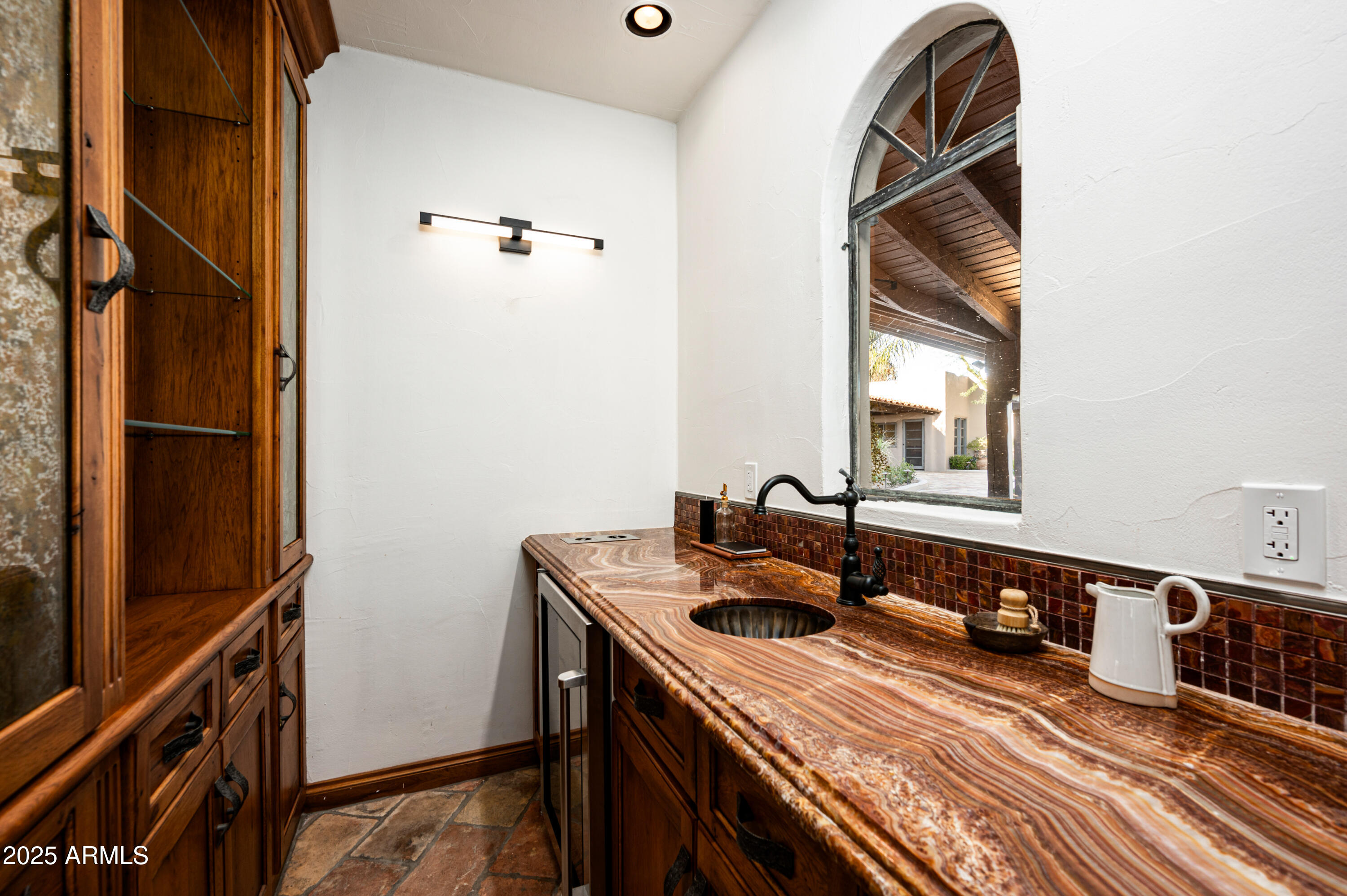 CINCO SOLES - Residential
