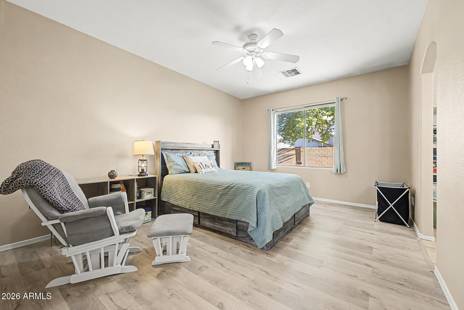 DAVE BROWN AT DYSART AND THUNDERBIRD - Residential