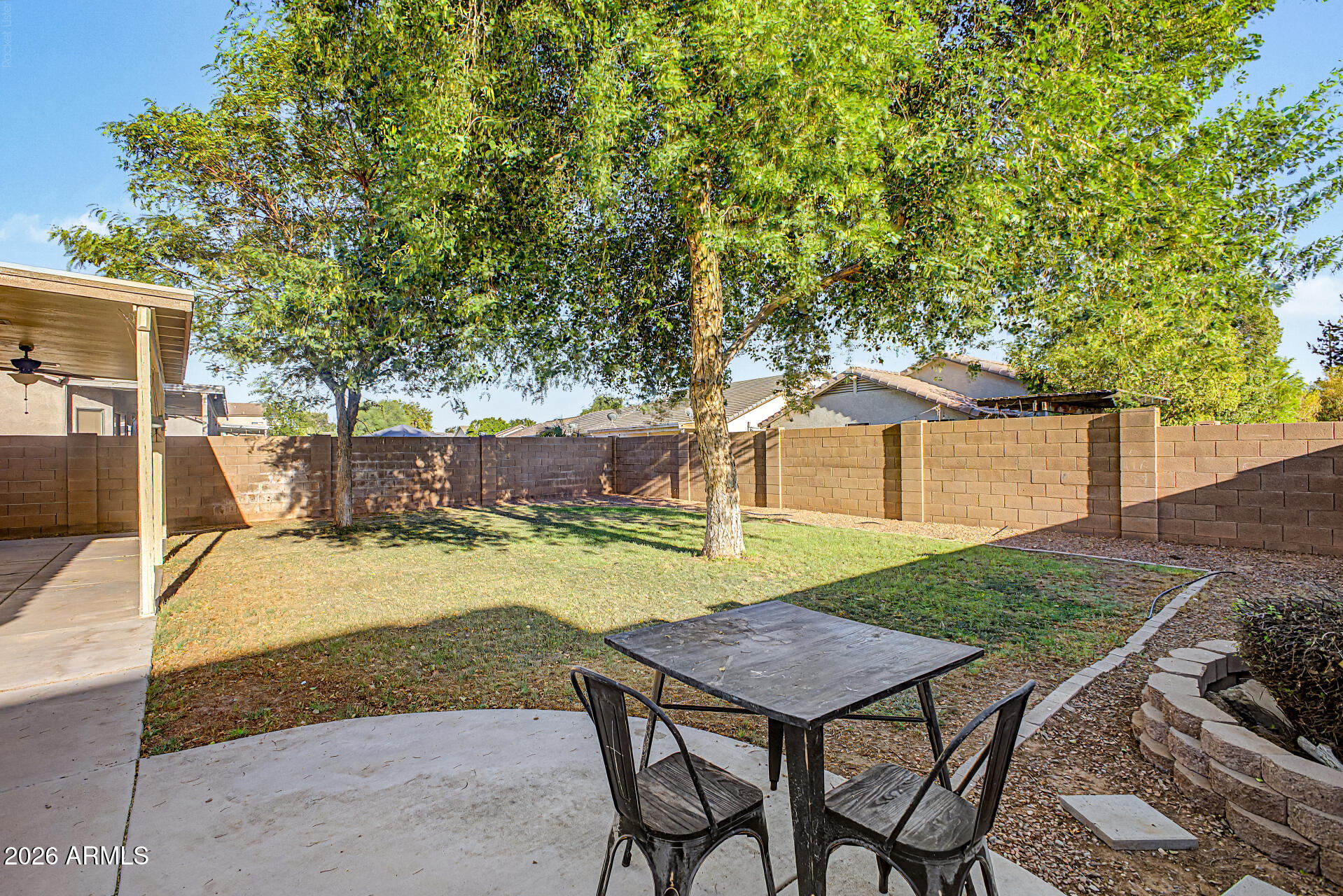 DAVE BROWN AT DYSART AND THUNDERBIRD - Residential