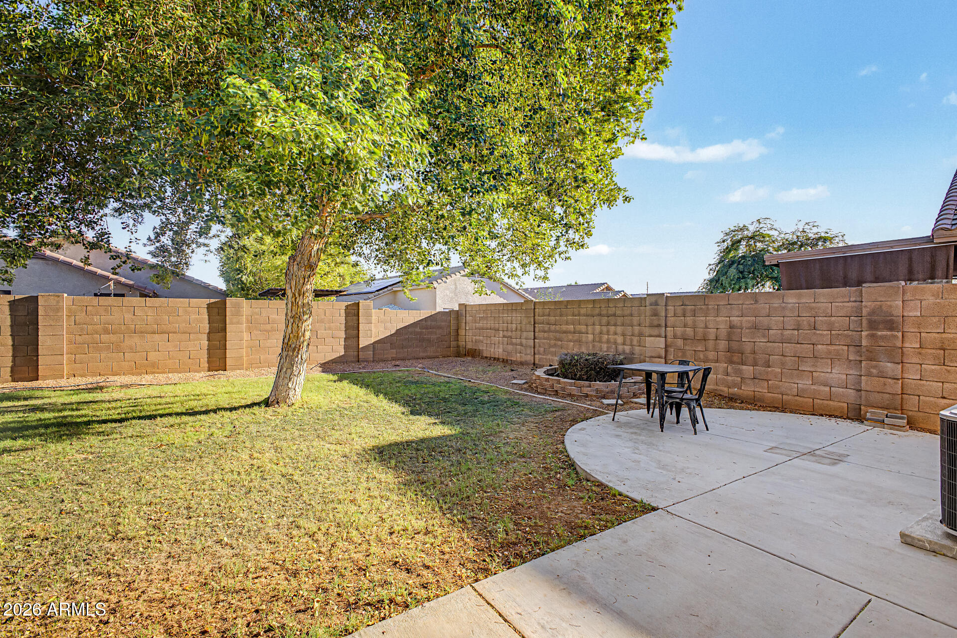 DAVE BROWN AT DYSART AND THUNDERBIRD - Residential